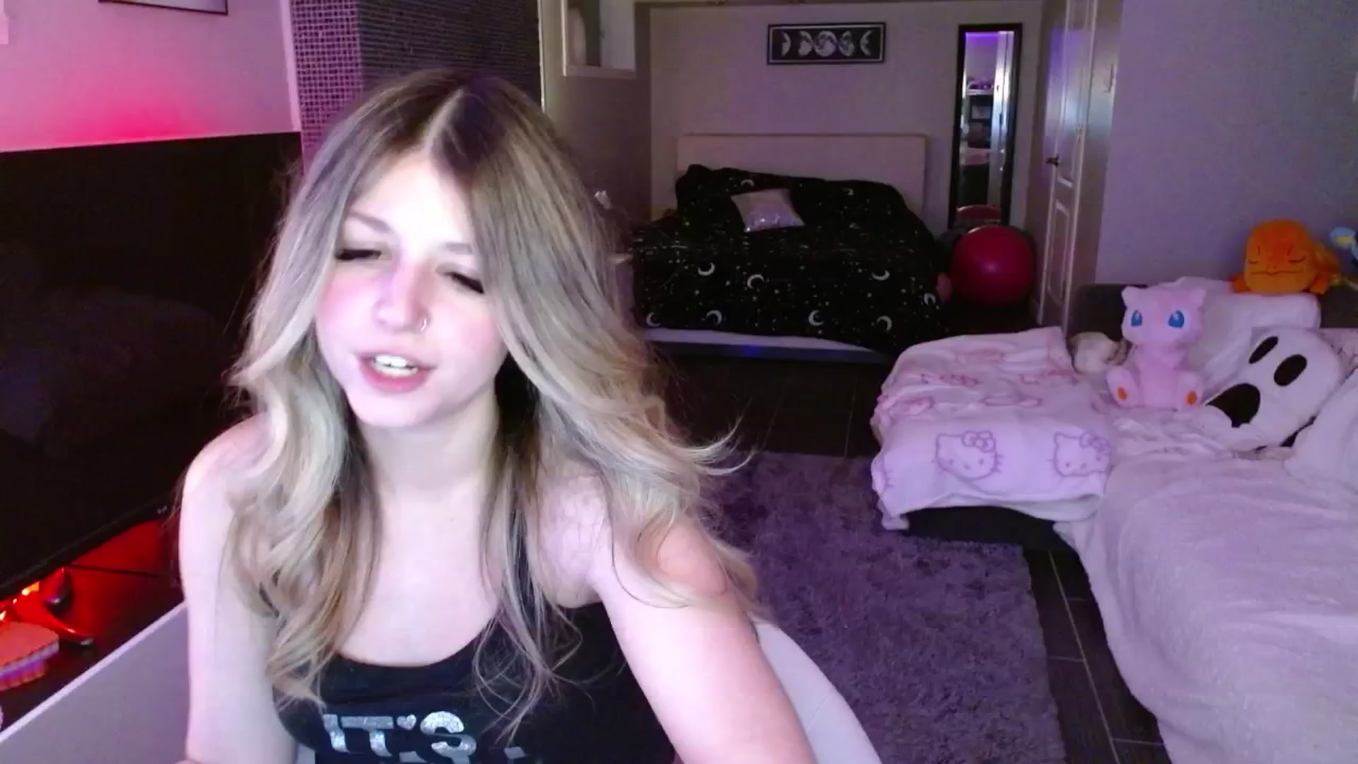 Gallery image thumbnail from Serafina's myfreecams stream on, 02/28/2025, 04:46 image 9 of 20