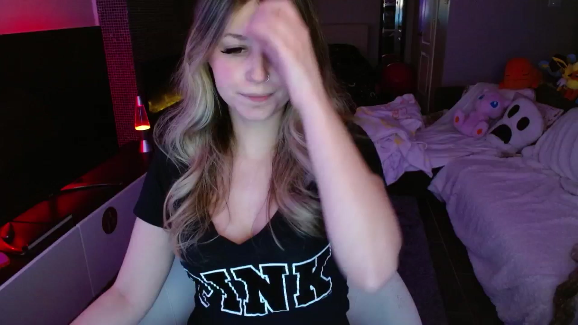 Gallery image thumbnail from Serafina's myfreecams stream on, 03/03/2025, 05:37 image 1 of 20