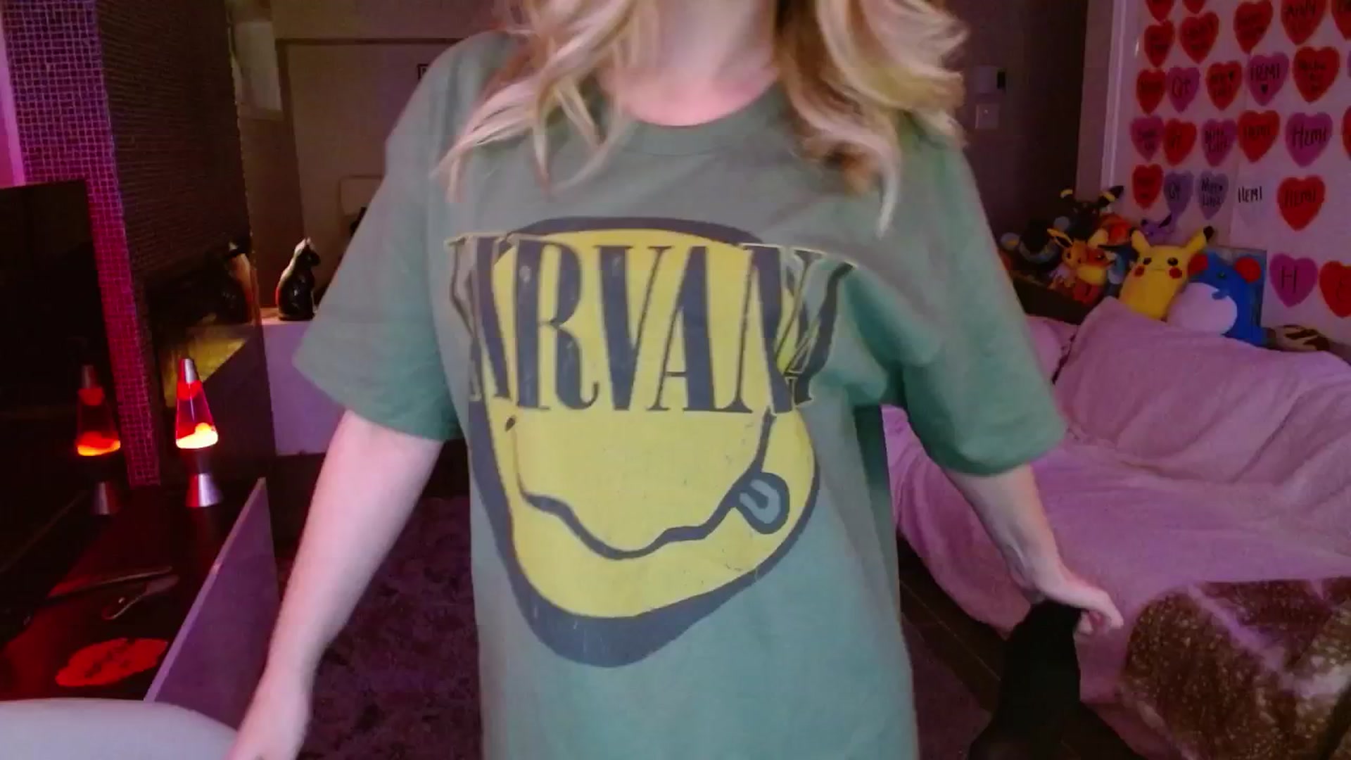 Gallery image thumbnail from Serafina's myfreecams stream on, 03/08/2025, 04:30 image 4 of 20