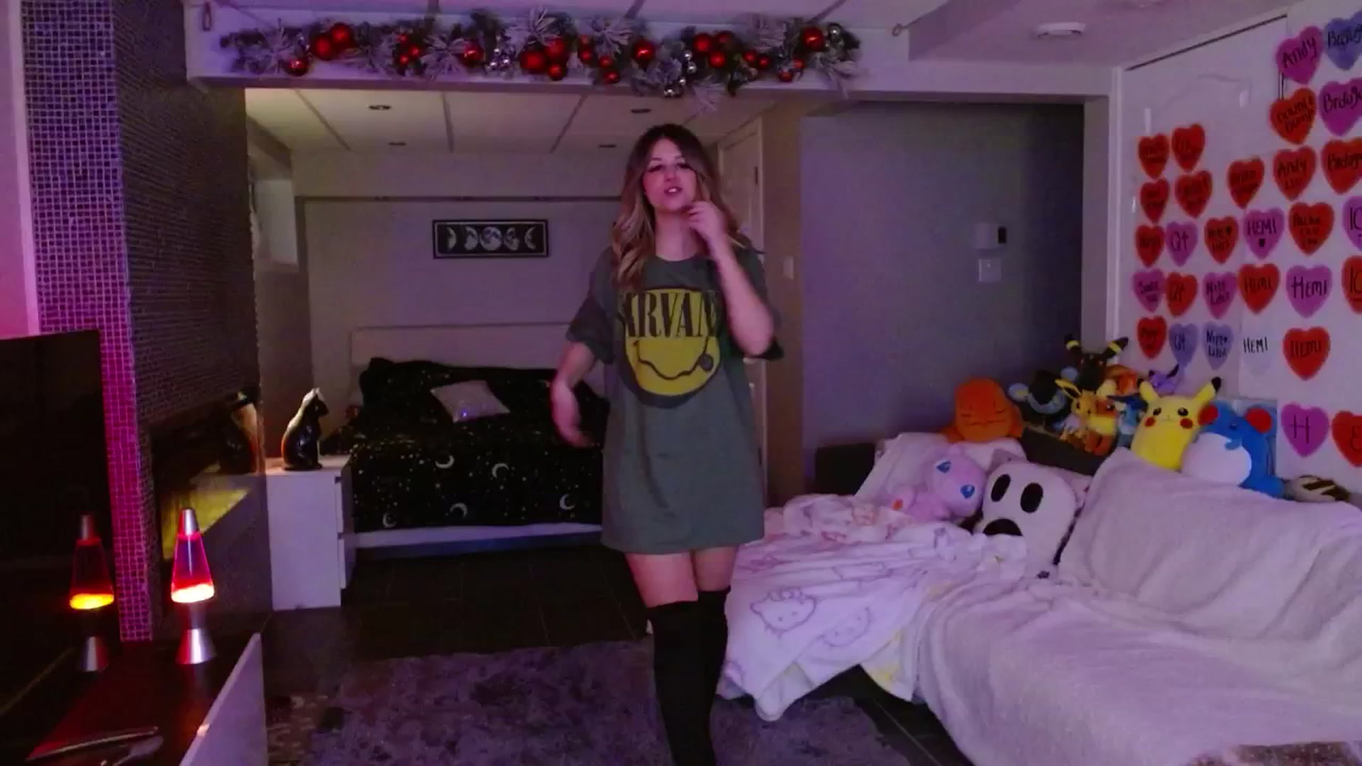 Gallery image thumbnail from Serafina's myfreecams stream on, 03/08/2025, 04:30 image 7 of 20