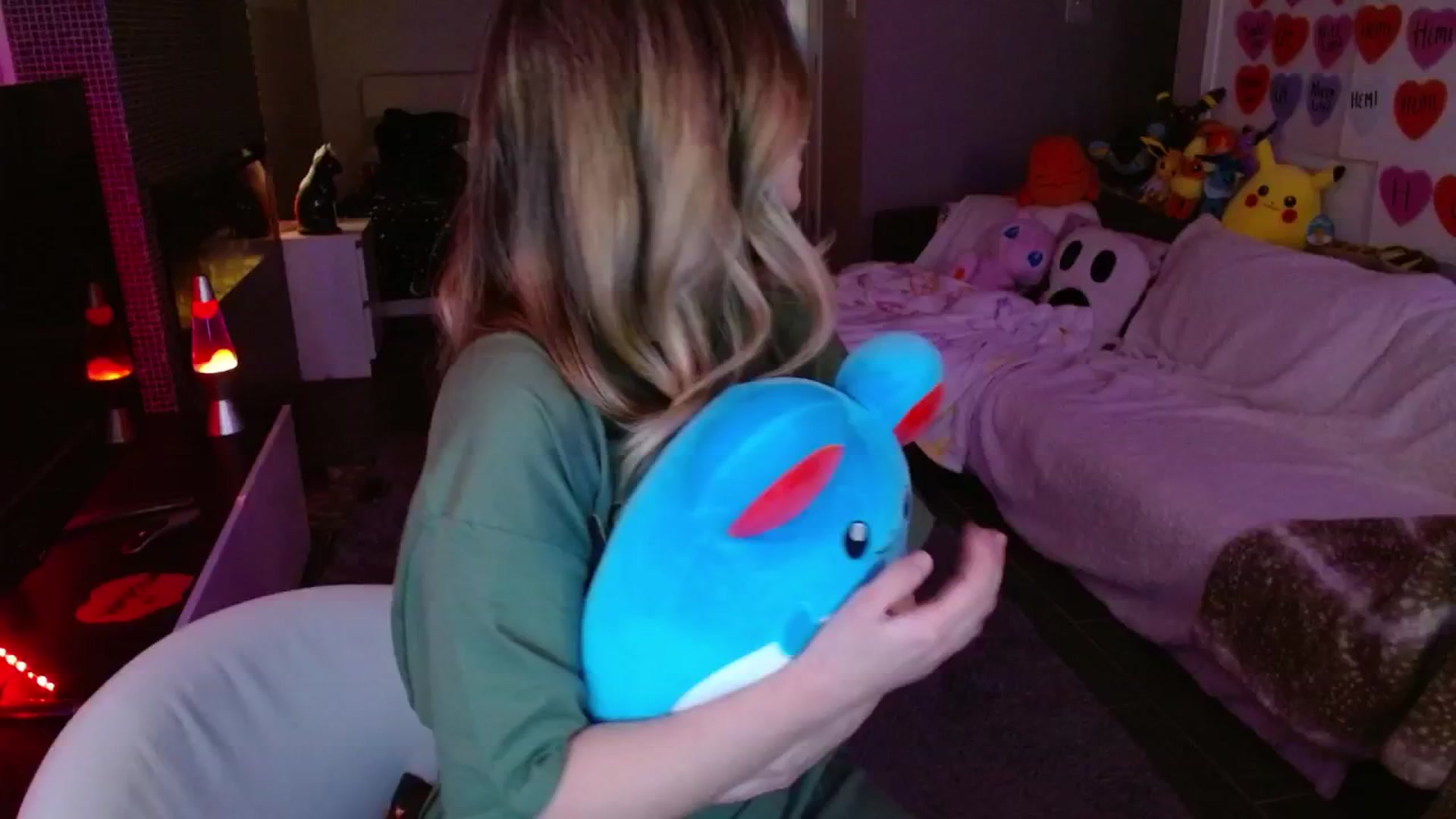 Gallery image thumbnail from Serafina's myfreecams stream on, 03/08/2025, 04:30 image 14 of 20