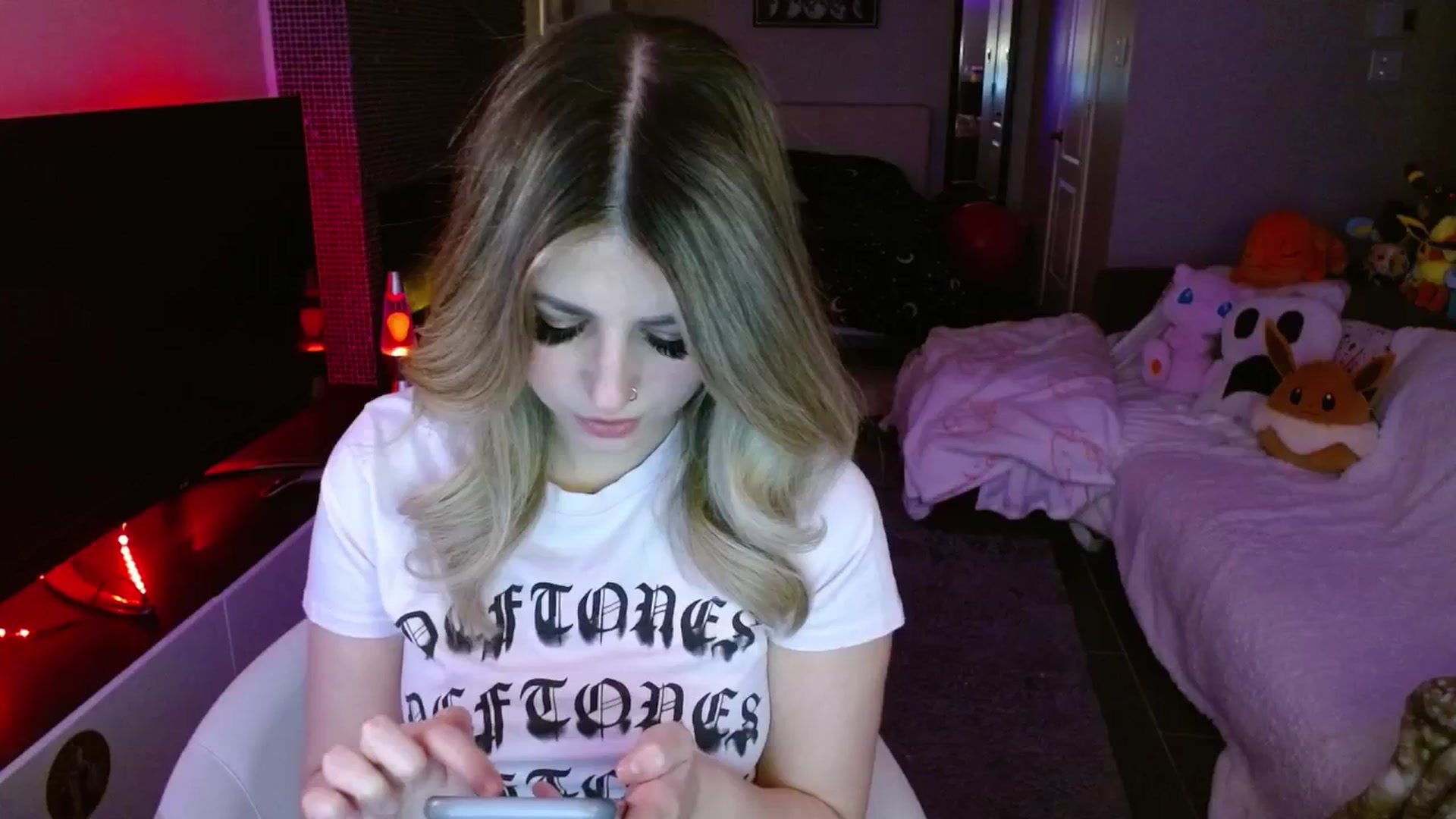 Gallery image thumbnail from Serafina's myfreecams stream on, 03/22/2025, 03:42 image 20 of 20
