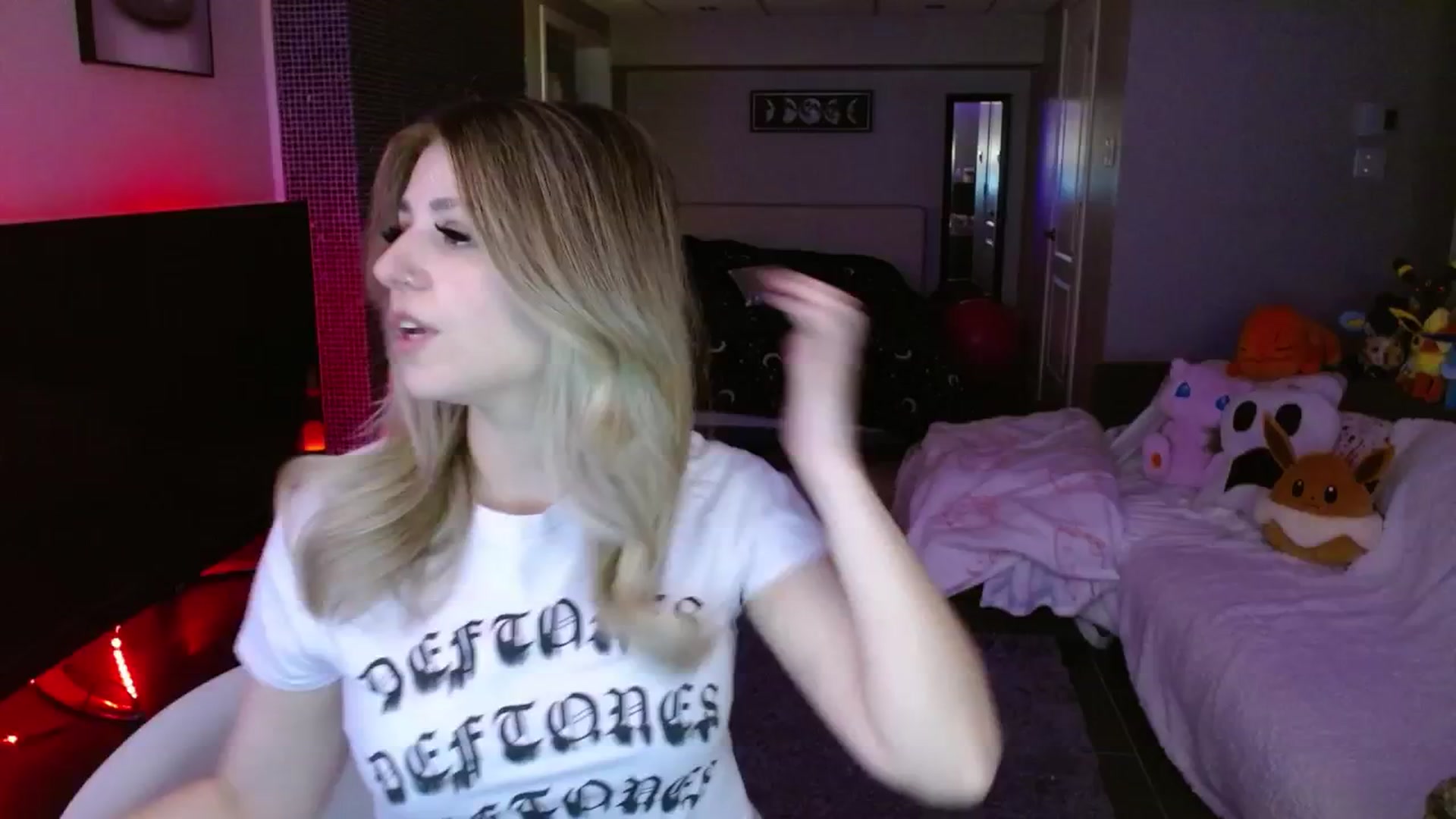 Gallery image thumbnail from Serafina's myfreecams stream on, 03/22/2025, 03:42 image 17 of 20