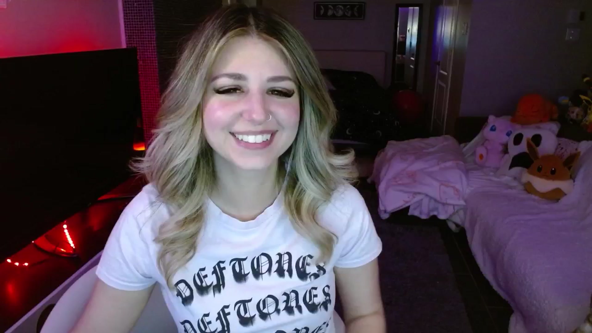 Gallery image thumbnail from Serafina's myfreecams stream on, 03/22/2025, 03:42 image 7 of 20