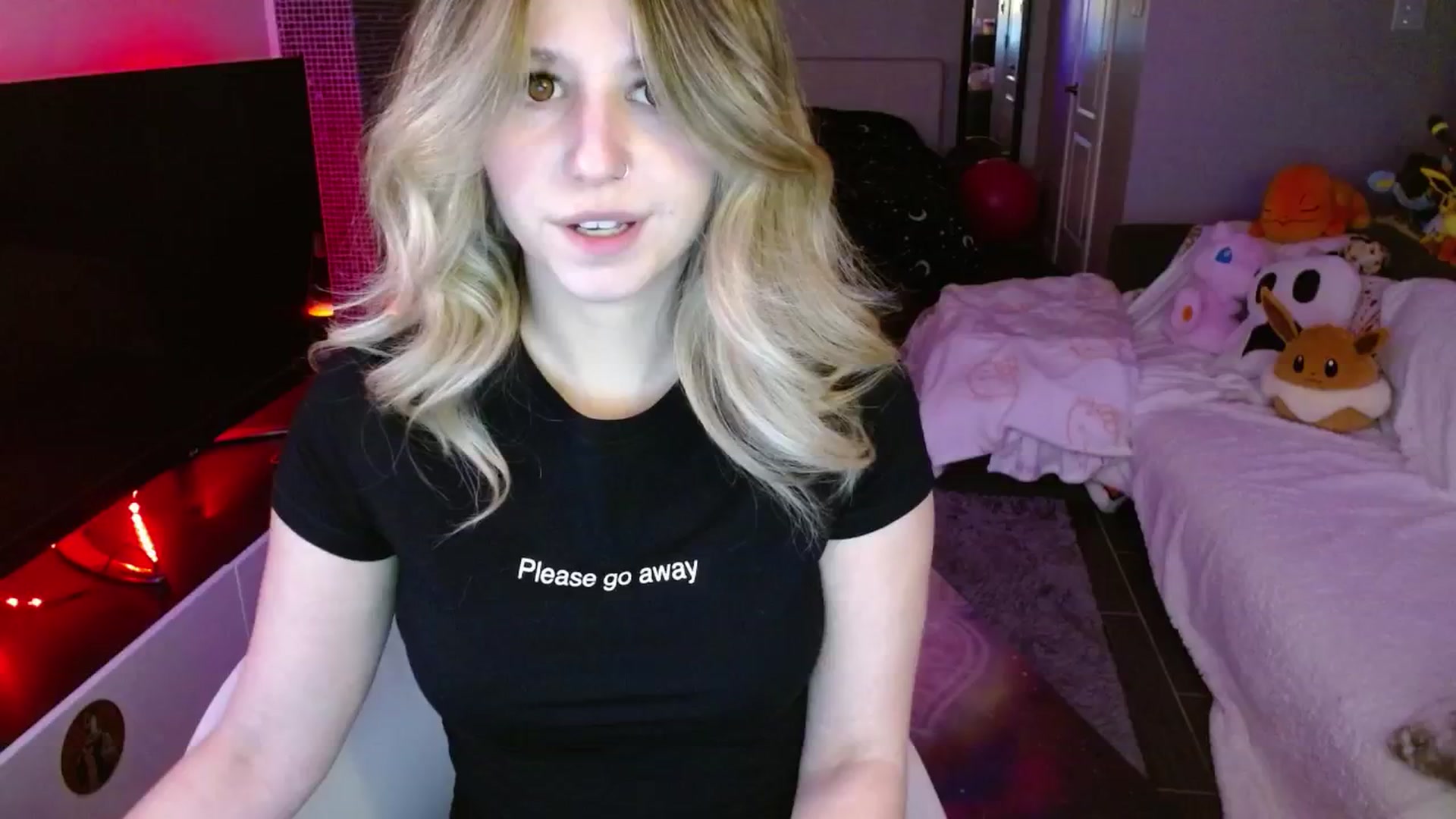 Gallery image thumbnail from Serafina's myfreecams stream on, 03/24/2025, 02:00 image 12 of 20