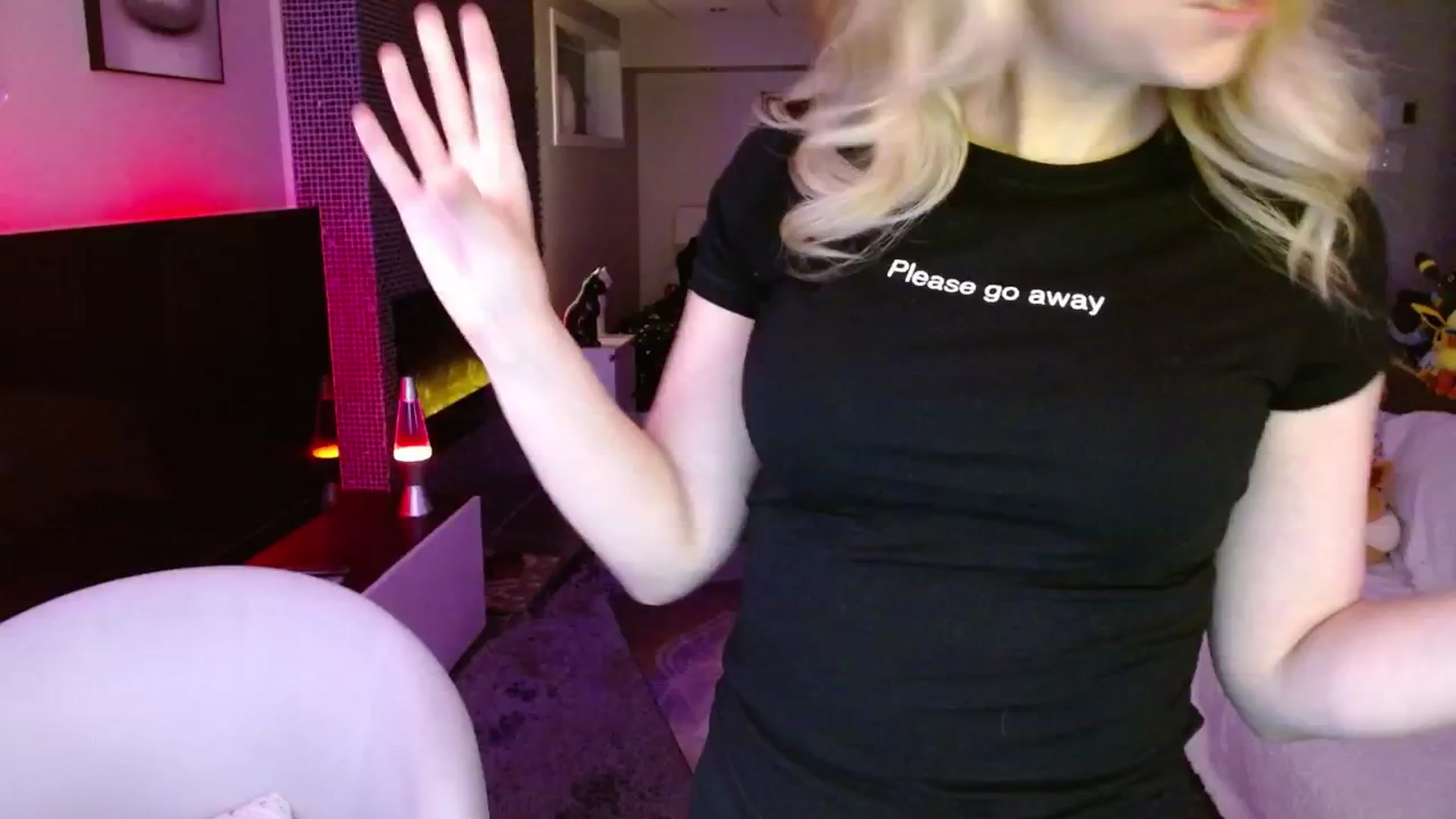 Gallery image thumbnail from Serafina's myfreecams stream on, 03/24/2025, 02:00 image 10 of 20