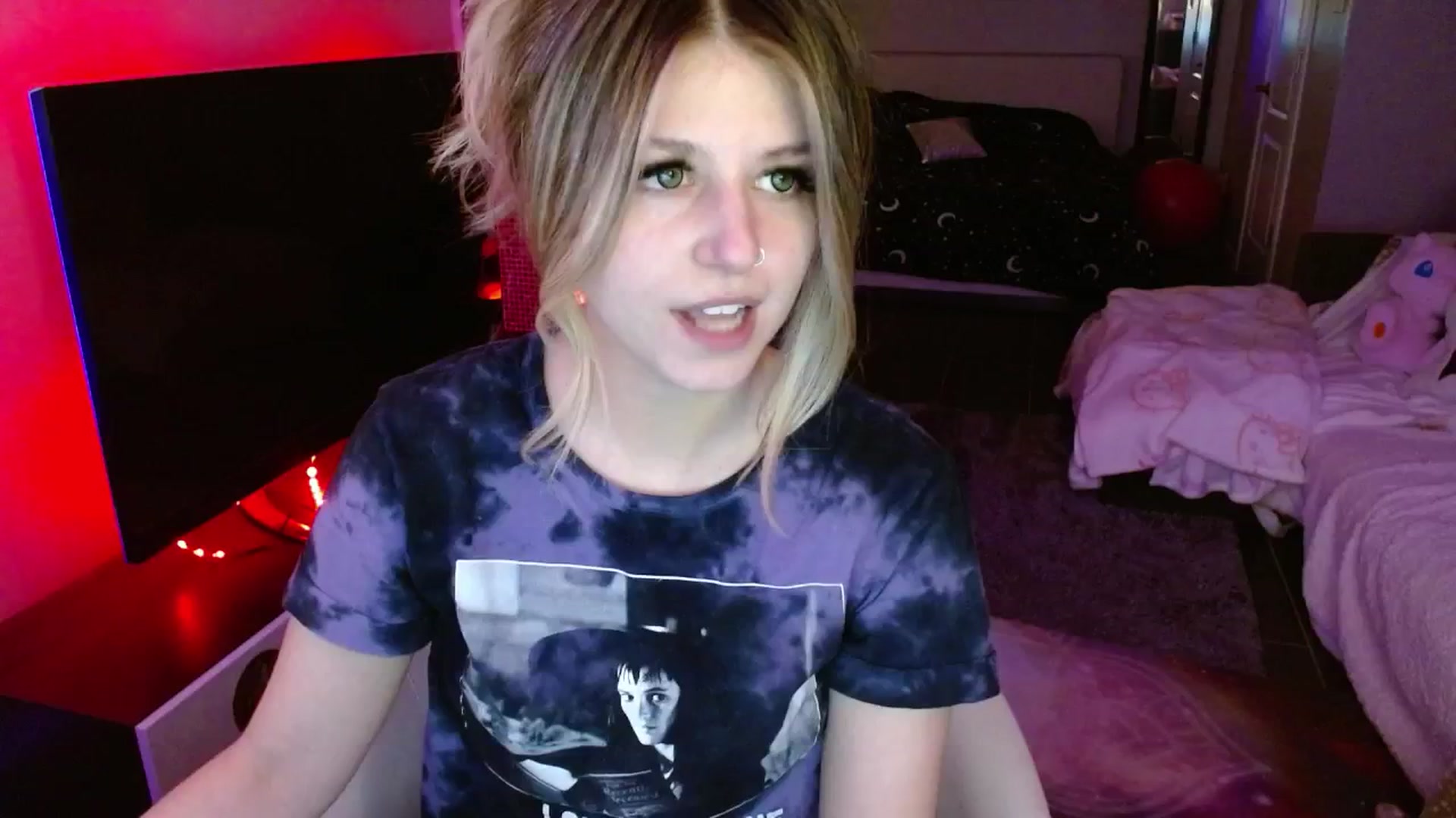 Gallery image thumbnail from Serafina's myfreecams stream on, 03/26/2025, 05:13 image 10 of 20