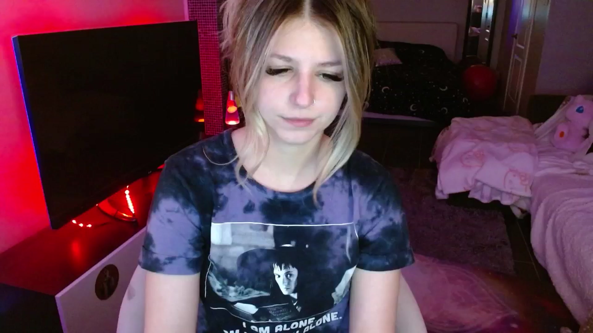 Gallery image thumbnail from Serafina's myfreecams stream on, 03/26/2025, 05:13 image 11 of 20
