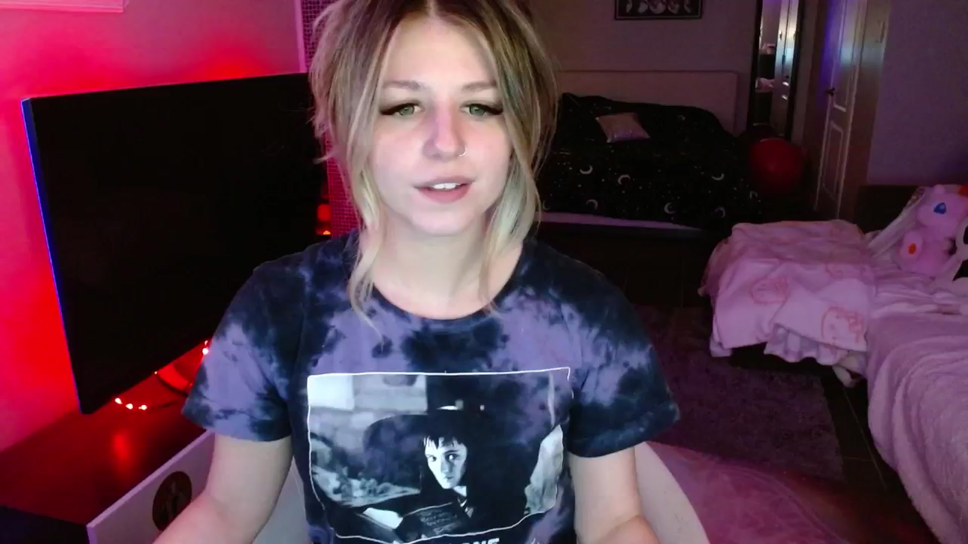 Gallery image thumbnail from Serafina's myfreecams stream on, 03/26/2025, 05:13 image 7 of 20