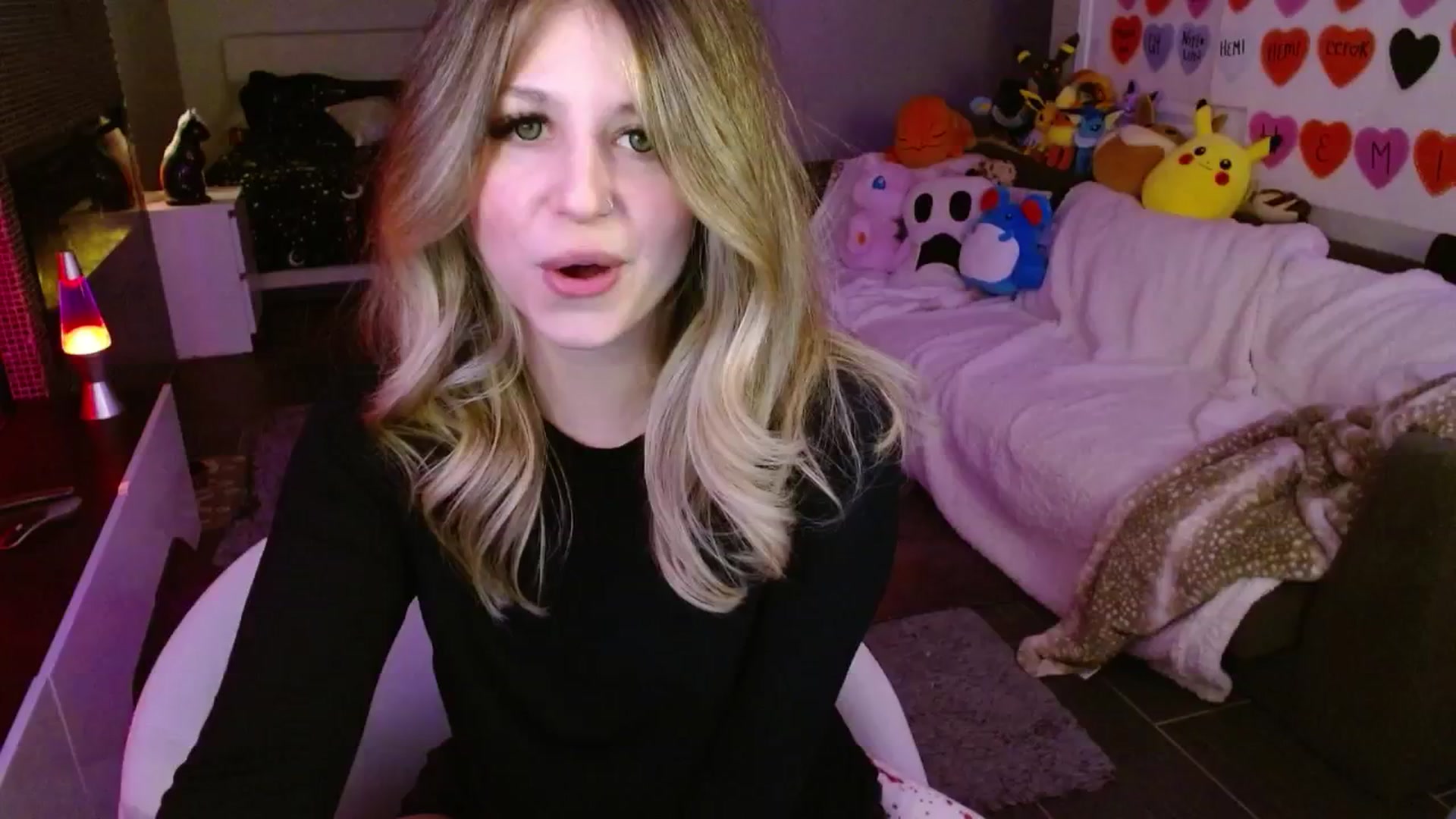 Gallery image thumbnail from Serafina's myfreecams stream on, 03/27/2025, 03:53 image 19 of 20