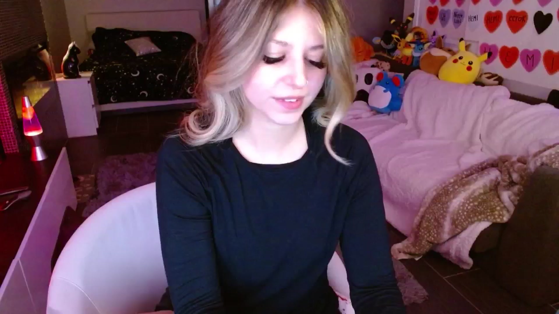 Gallery image thumbnail from Serafina's myfreecams stream on, 03/27/2025, 03:53 image 20 of 20