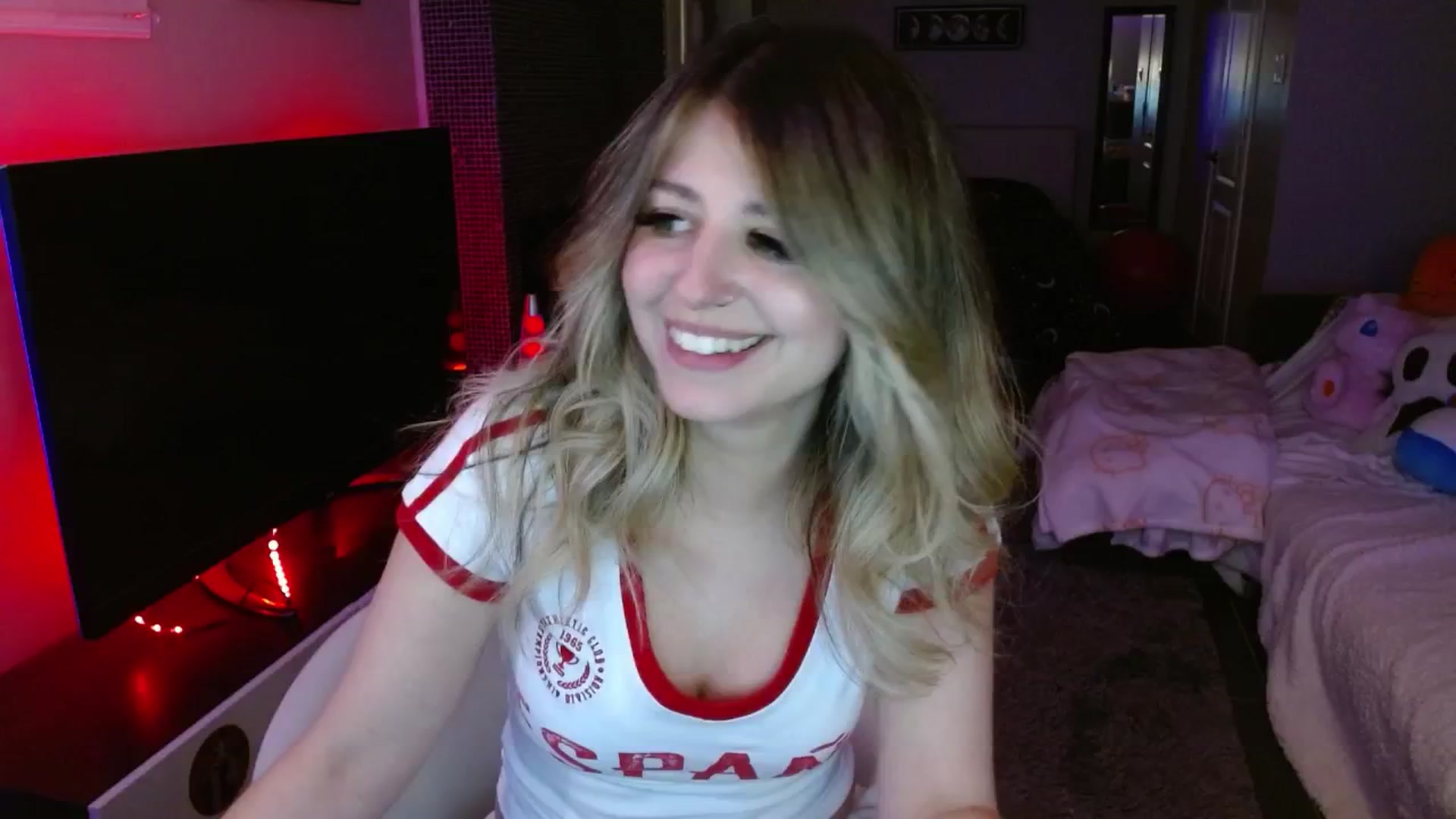 Gallery image thumbnail from Serafina's myfreecams stream on, 03/29/2025, 05:30 image 4 of 20