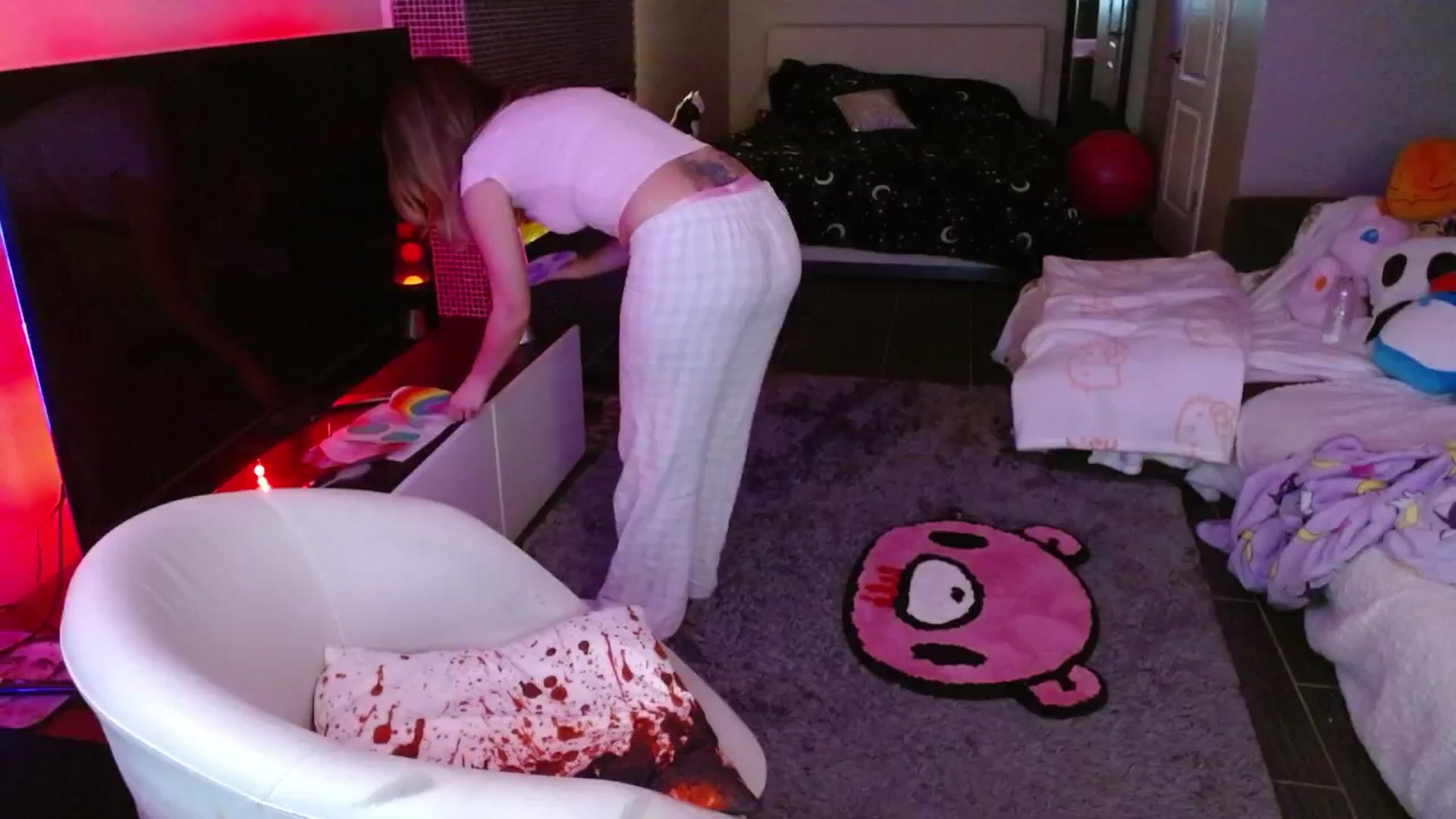 Gallery image thumbnail from Serafina's myfreecams stream on, 04/02/2025, 04:50 image 18 of 20