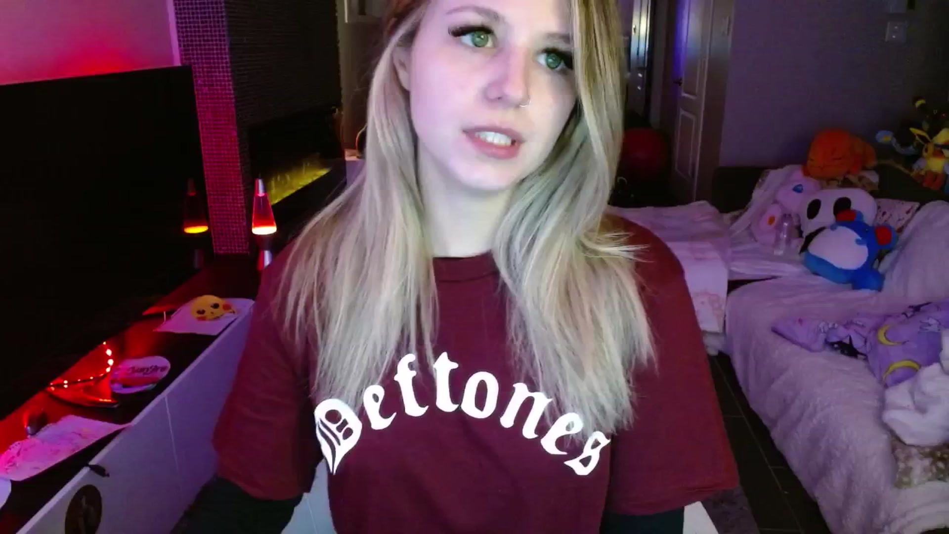 Gallery image thumbnail from Serafina's myfreecams stream on, 04/04/2025, 03:46 image 5 of 20
