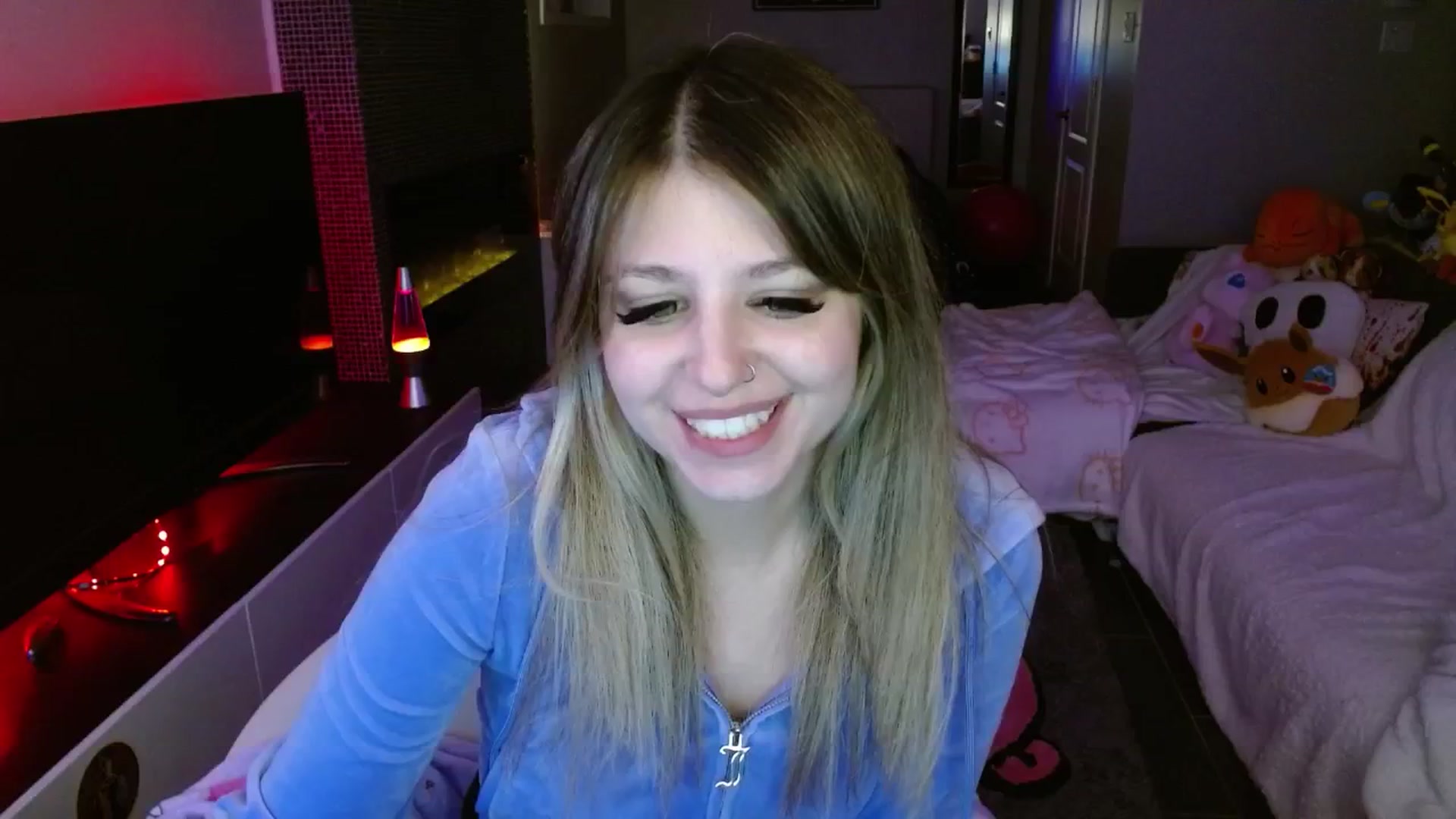 Gallery image thumbnail from Serafina's myfreecams stream on, 04/11/2025, 03:31 image 1 of 20