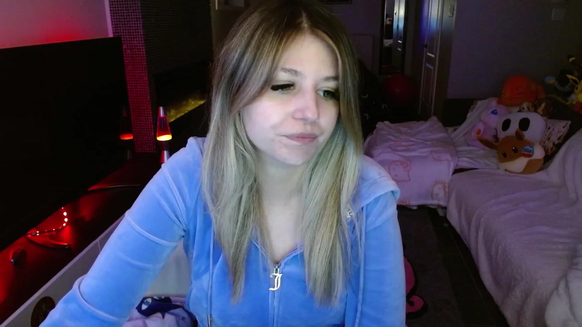 Gallery image thumbnail from Serafina's myfreecams stream on, 04/11/2025, 03:31 image 3 of 20