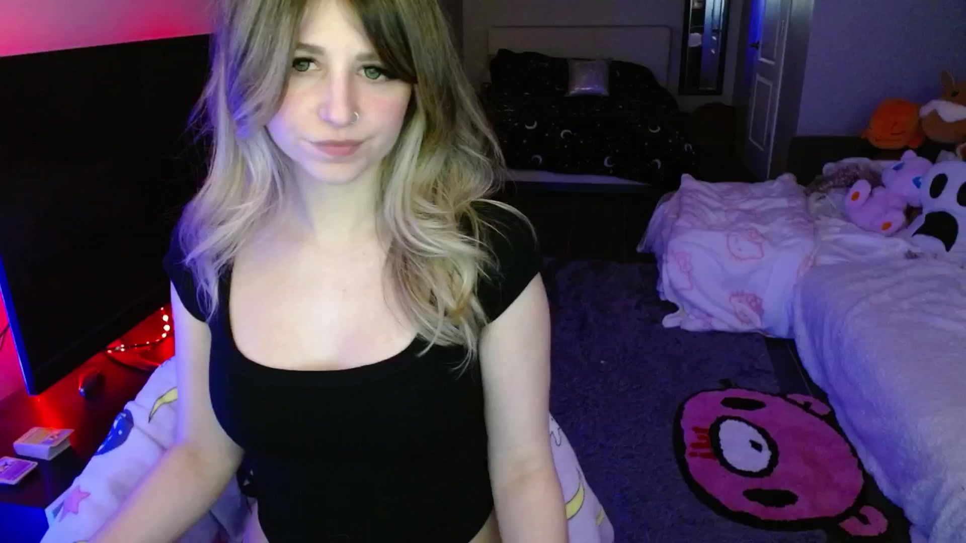 Gallery image thumbnail from Serafina's myfreecams stream on, 04/25/2025, 04:37 image 14 of 20