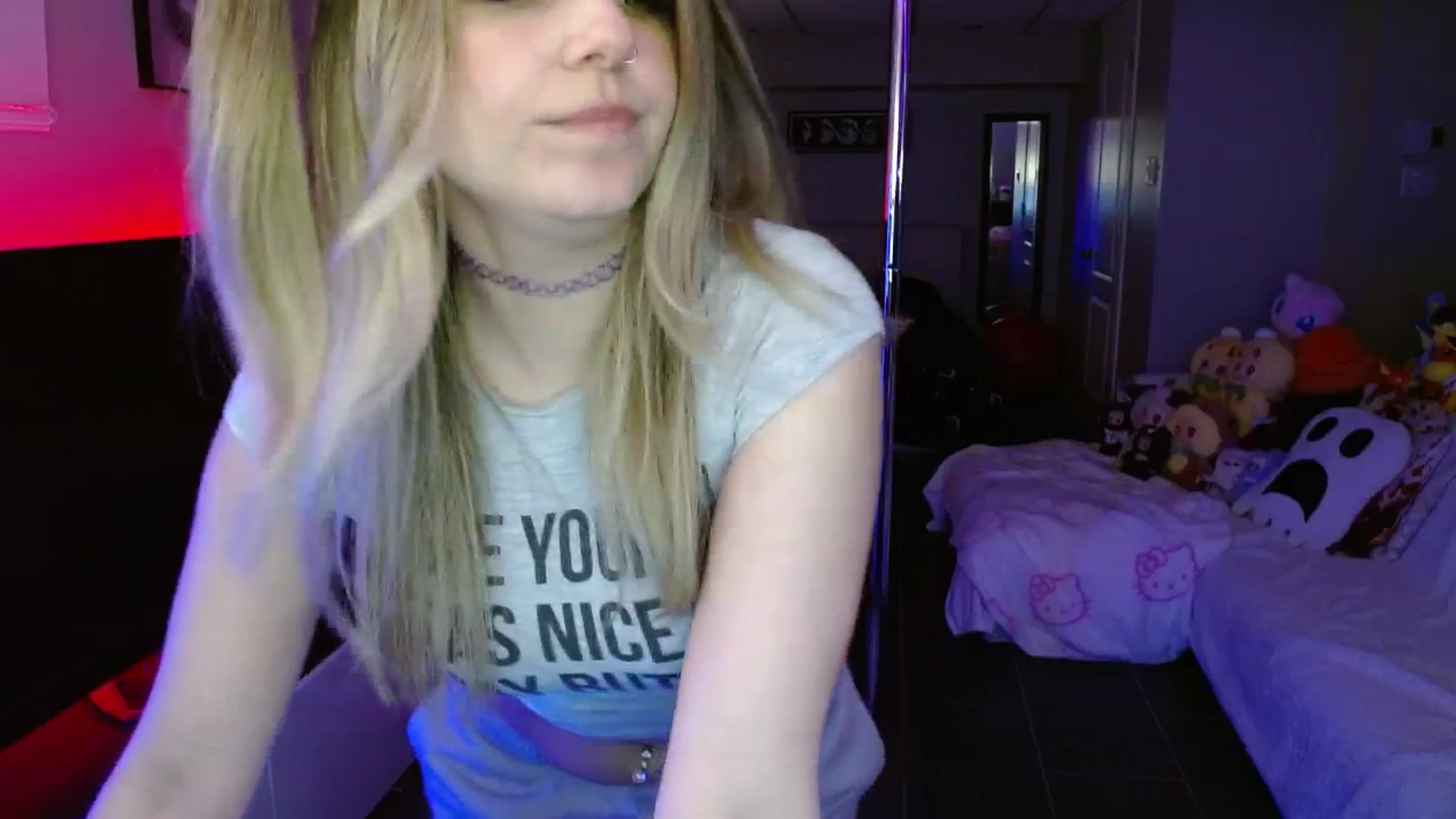 Gallery image thumbnail from Serafina's myfreecams stream on, 05/04/2025, 04:17 image 8 of 20