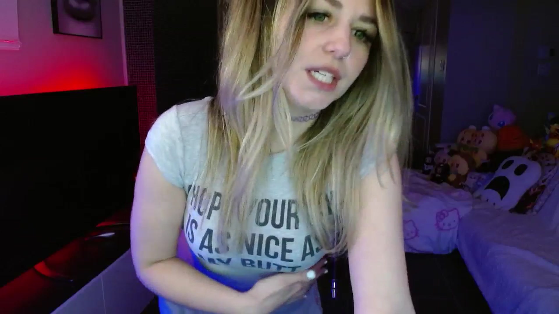 Gallery image thumbnail from Serafina's myfreecams stream on, 05/04/2025, 04:17 image 13 of 20