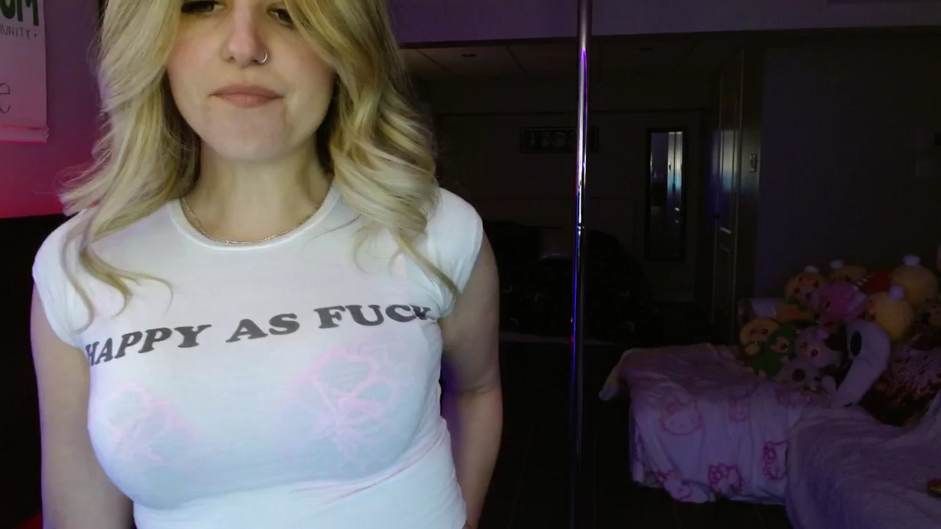 Gallery image thumbnail from Serafina's myfreecams stream on, 05/18/2025, 03:50 image 6 of 20