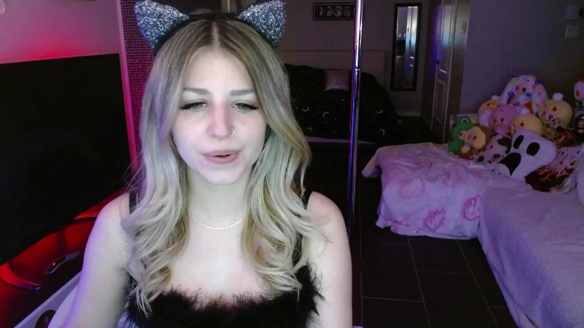 Gallery image thumbnail from Serafina's myfreecams stream on, 05/24/2025, 05:55 image 11 of 20