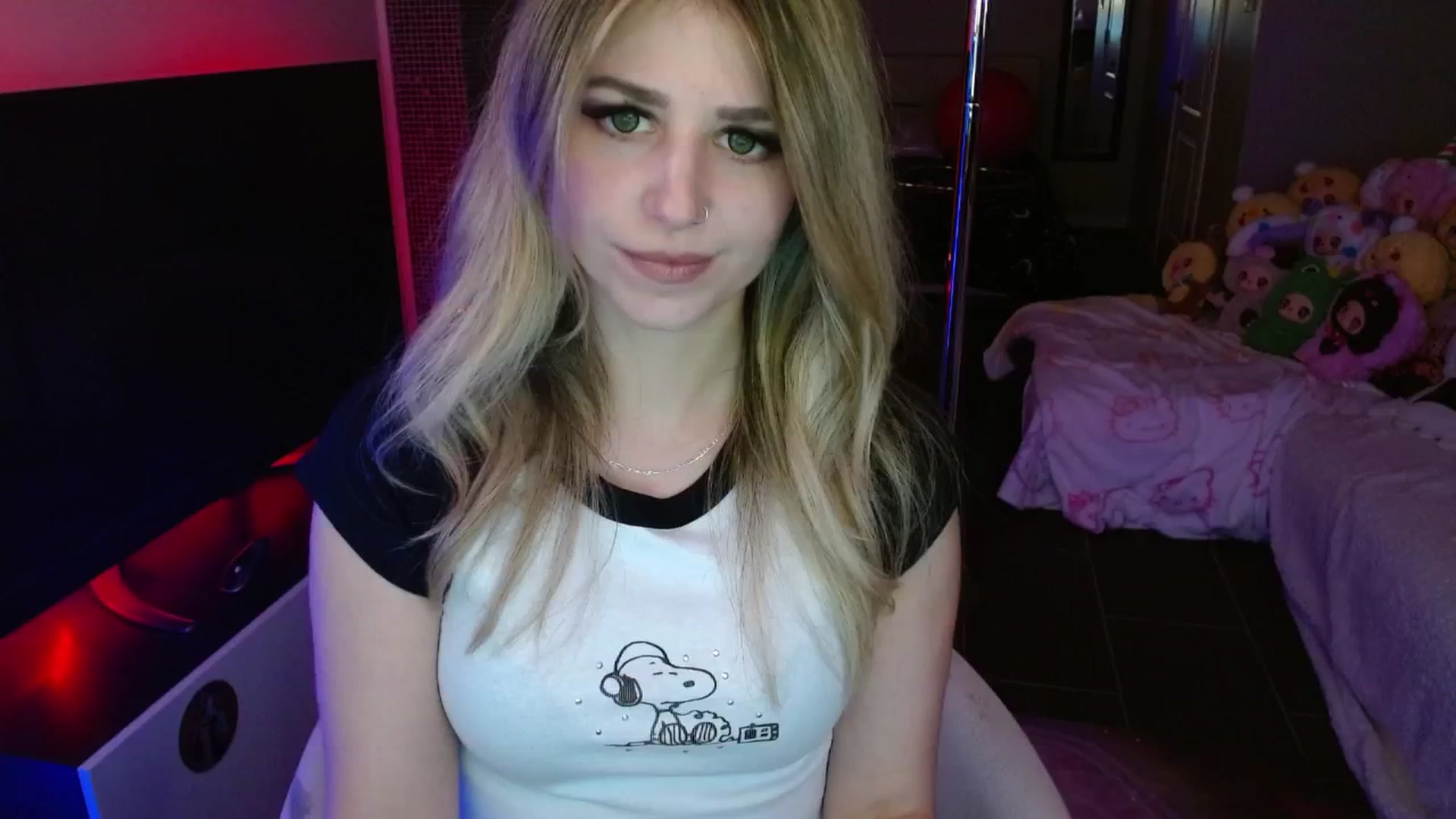 Gallery image thumbnail from Serafina's myfreecams stream on, 05/31/2025, 04:20 image 8 of 20