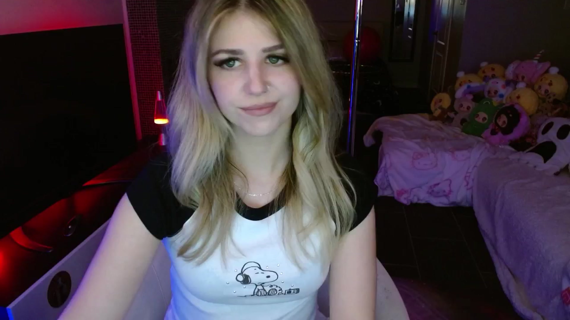 Gallery image thumbnail from Serafina's myfreecams stream on, 05/31/2025, 04:20 image 3 of 20