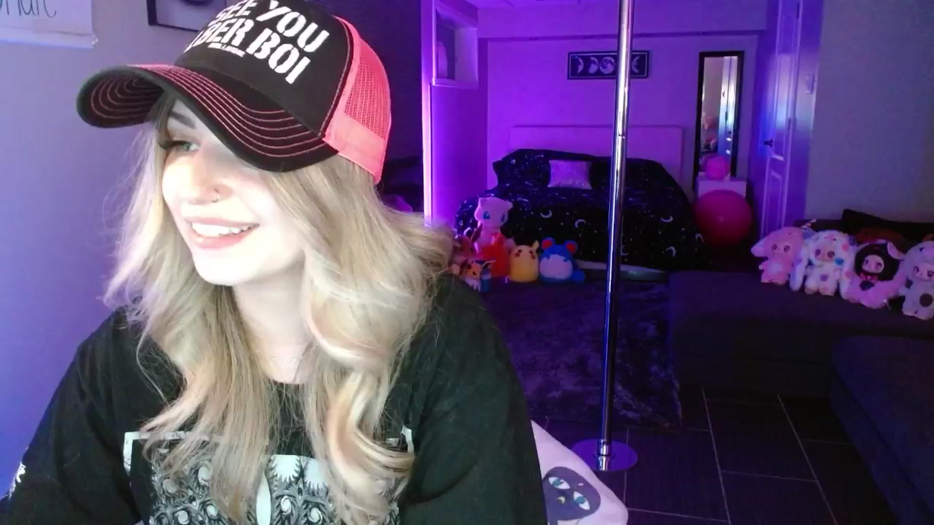 Gallery image thumbnail from Serafina's myfreecams stream on, 06/09/2025, 02:52 image 12 of 20