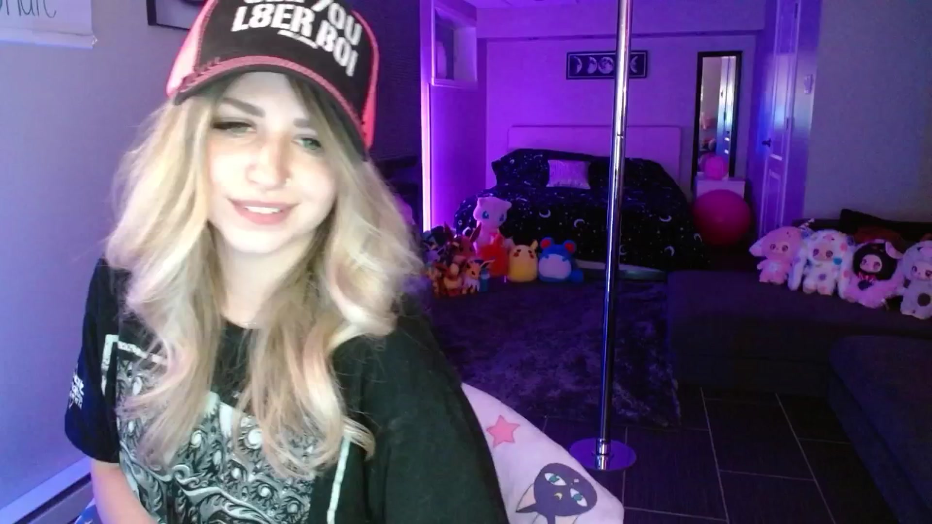 Gallery image thumbnail from Serafina's myfreecams stream on, 06/09/2025, 02:52 image 17 of 20