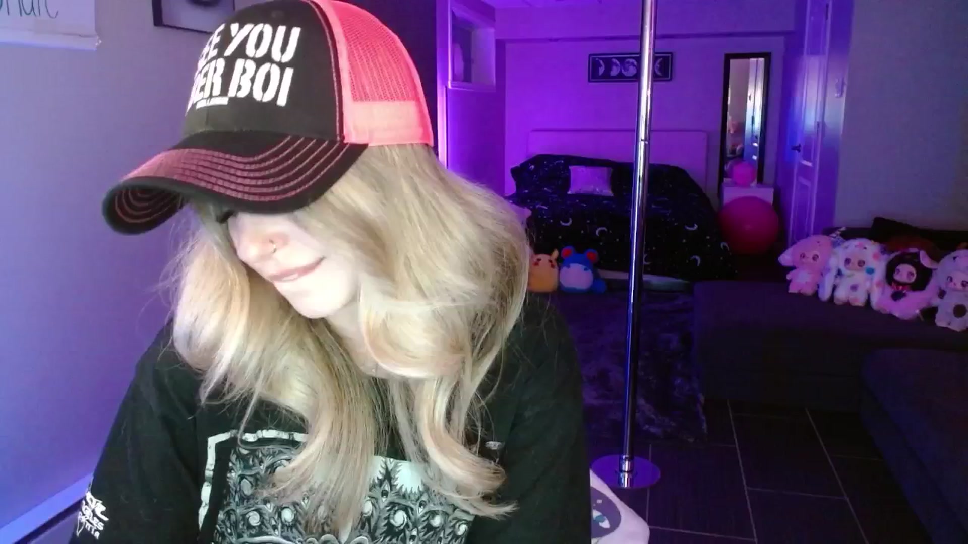 Gallery image thumbnail from Serafina's myfreecams stream on, 06/09/2025, 02:52 image 13 of 20