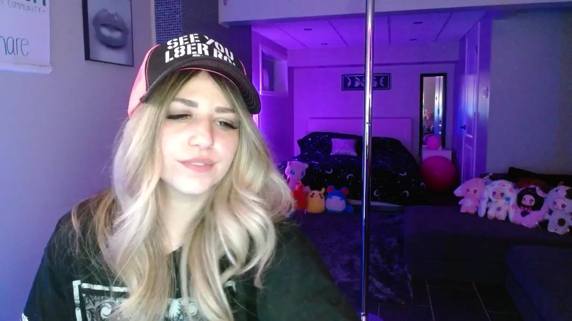 Gallery image thumbnail from Serafina's myfreecams stream on, 06/09/2025, 03:19 image 18 of 20