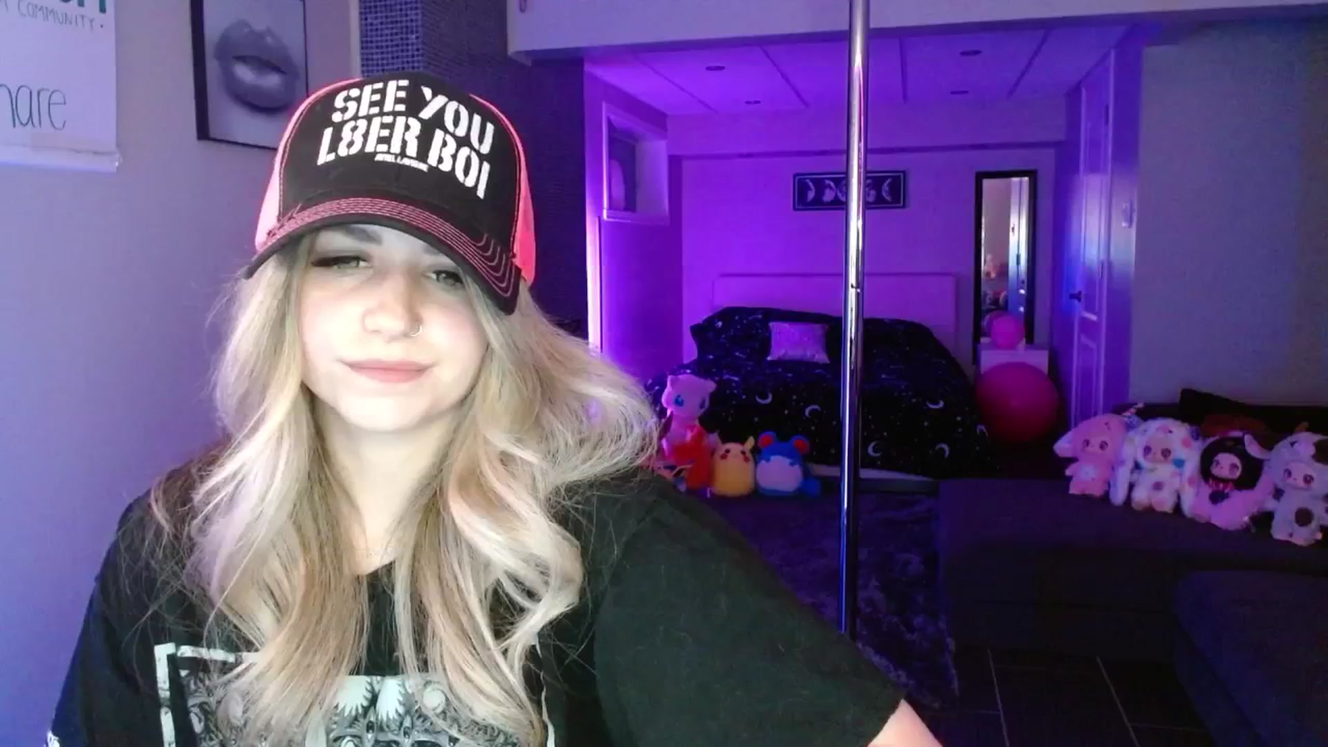 Gallery image thumbnail from Serafina's myfreecams stream on, 06/09/2025, 03:19 image 17 of 20