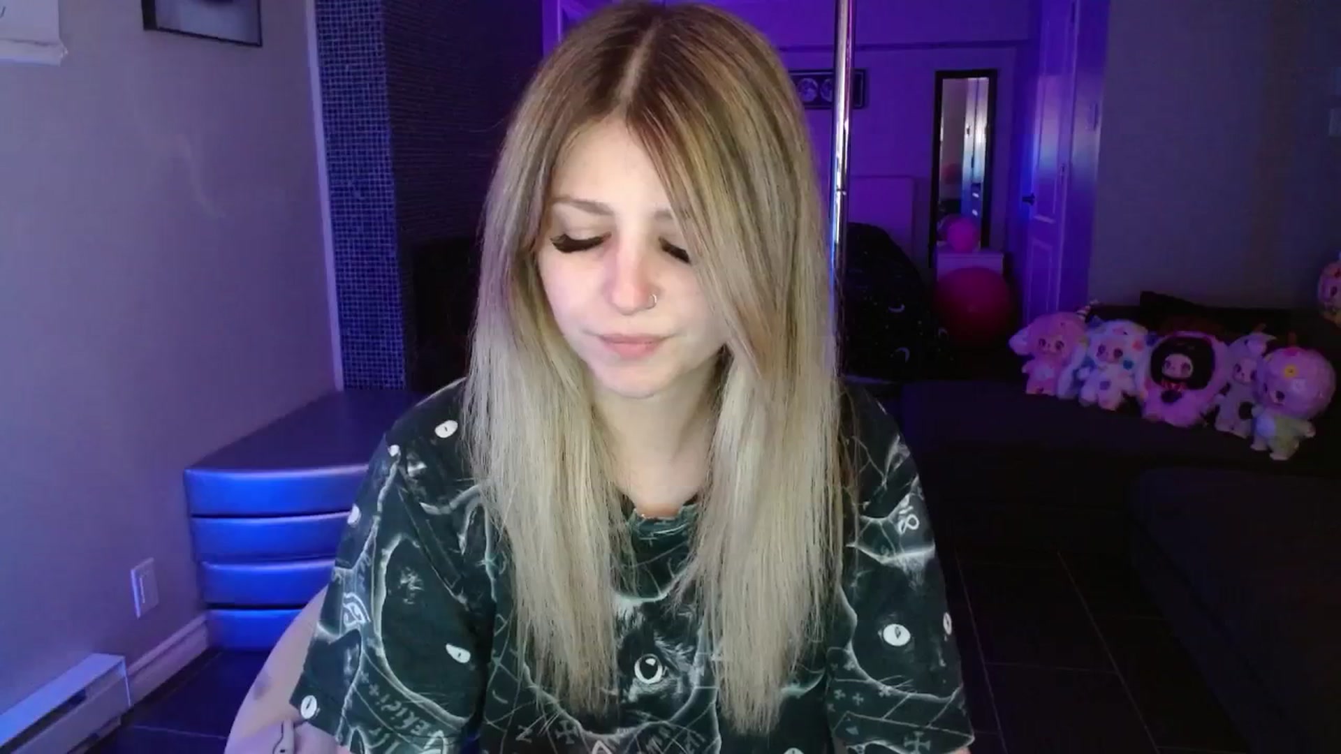 Gallery image thumbnail from Serafina's myfreecams stream on, 06/14/2025, 05:29 image 3 of 20