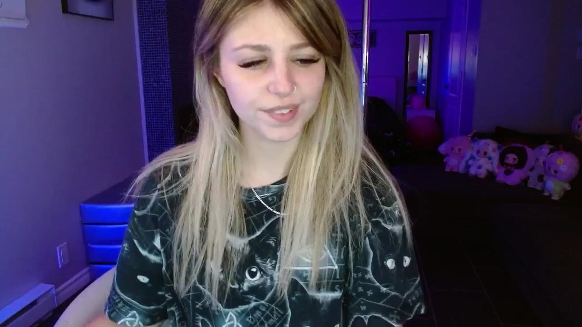 Gallery image thumbnail from Serafina's myfreecams stream on, 06/14/2025, 05:29 image 10 of 20
