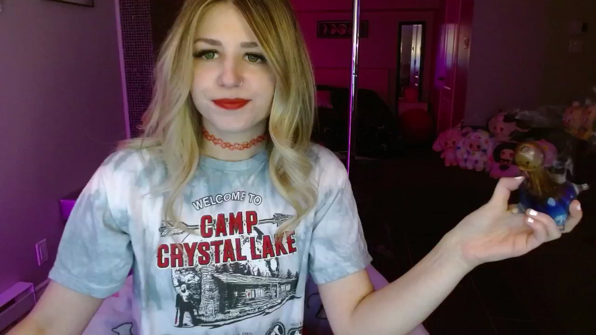 Gallery image thumbnail from Serafina's myfreecams stream on, 06/19/2025, 03:19 image 14 of 20