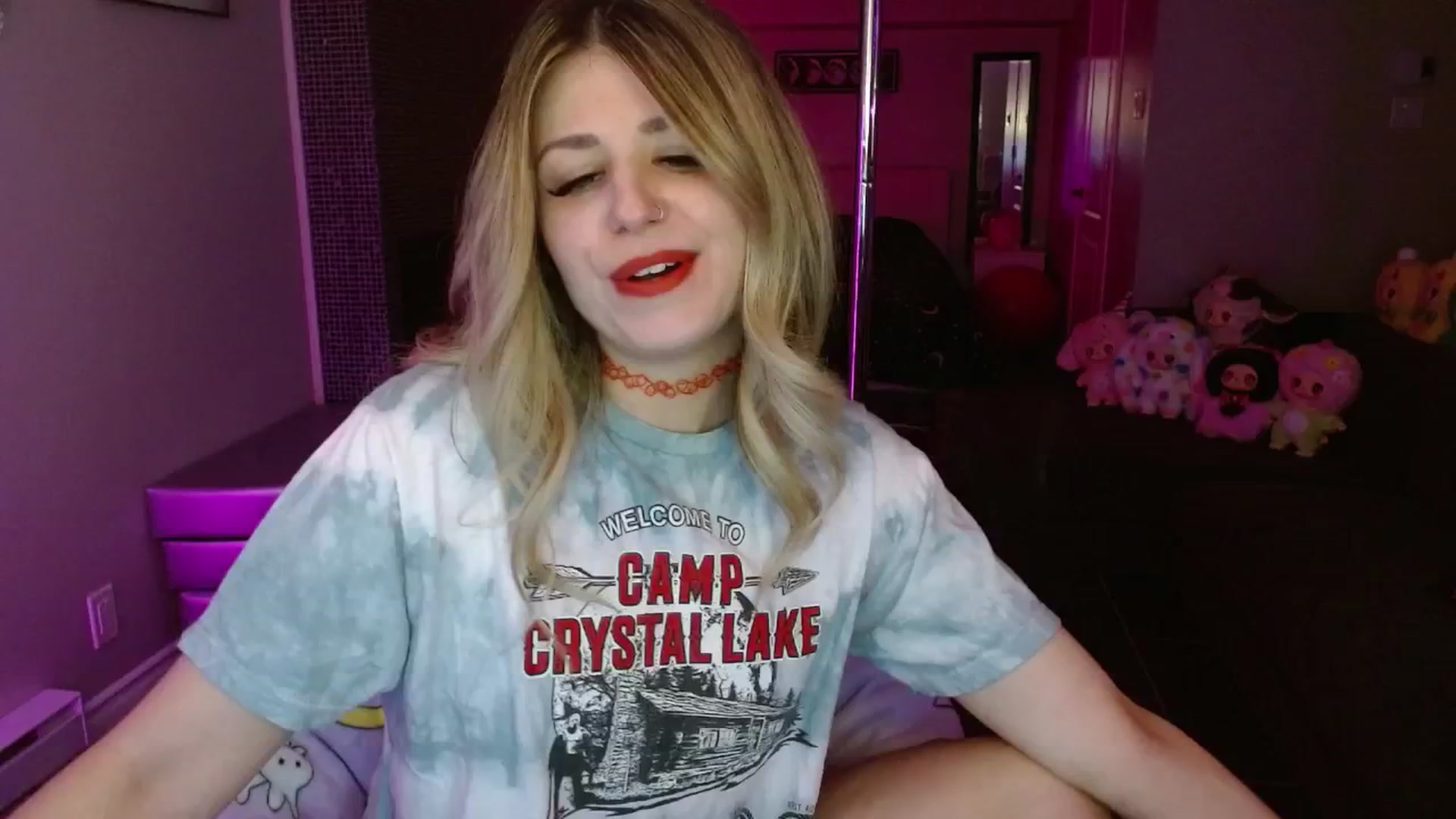 Gallery image thumbnail from Serafina's myfreecams stream on, 06/19/2025, 03:19 image 13 of 20