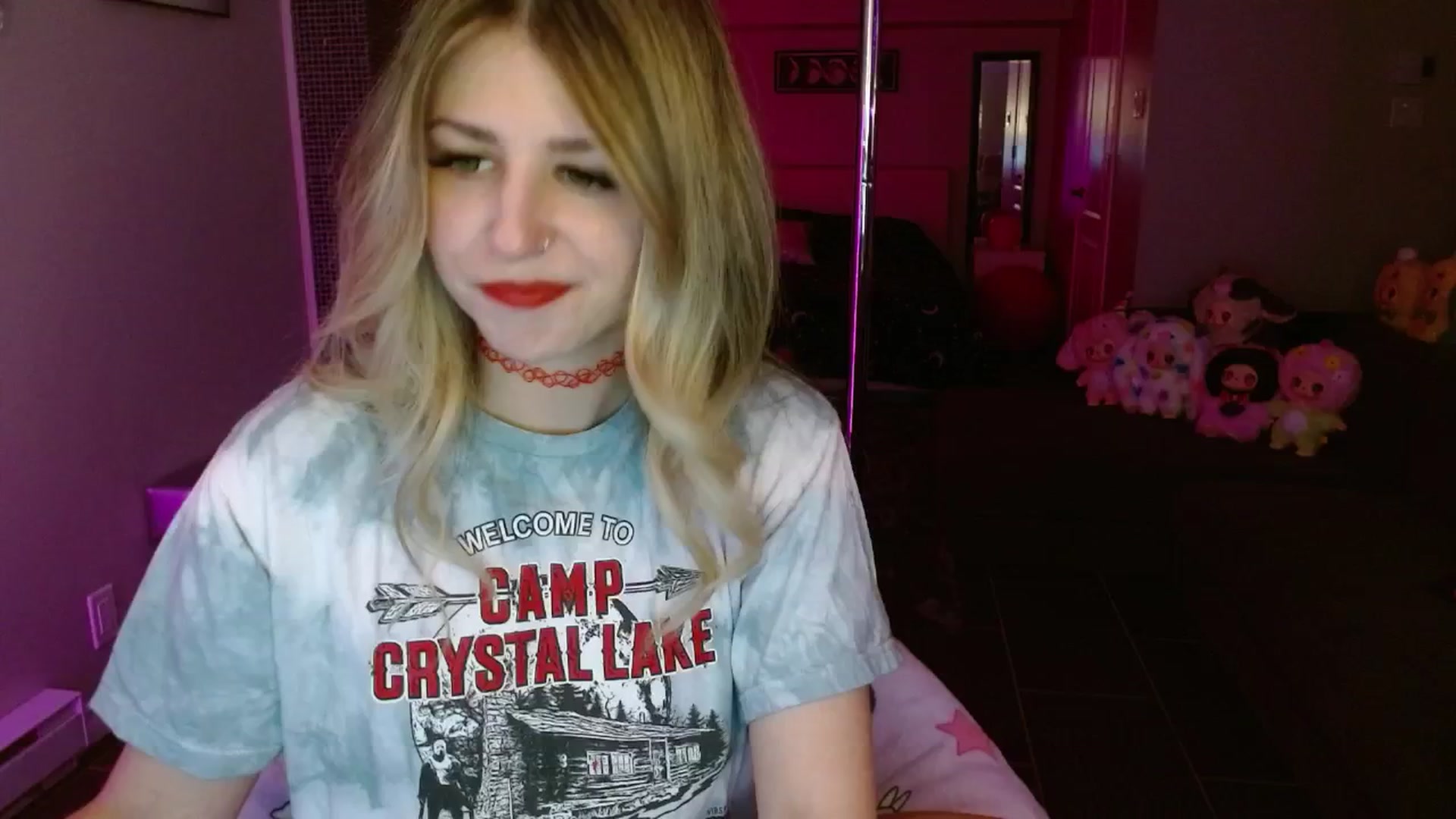Gallery image thumbnail from Serafina's myfreecams stream on, 06/19/2025, 03:19 image 16 of 20
