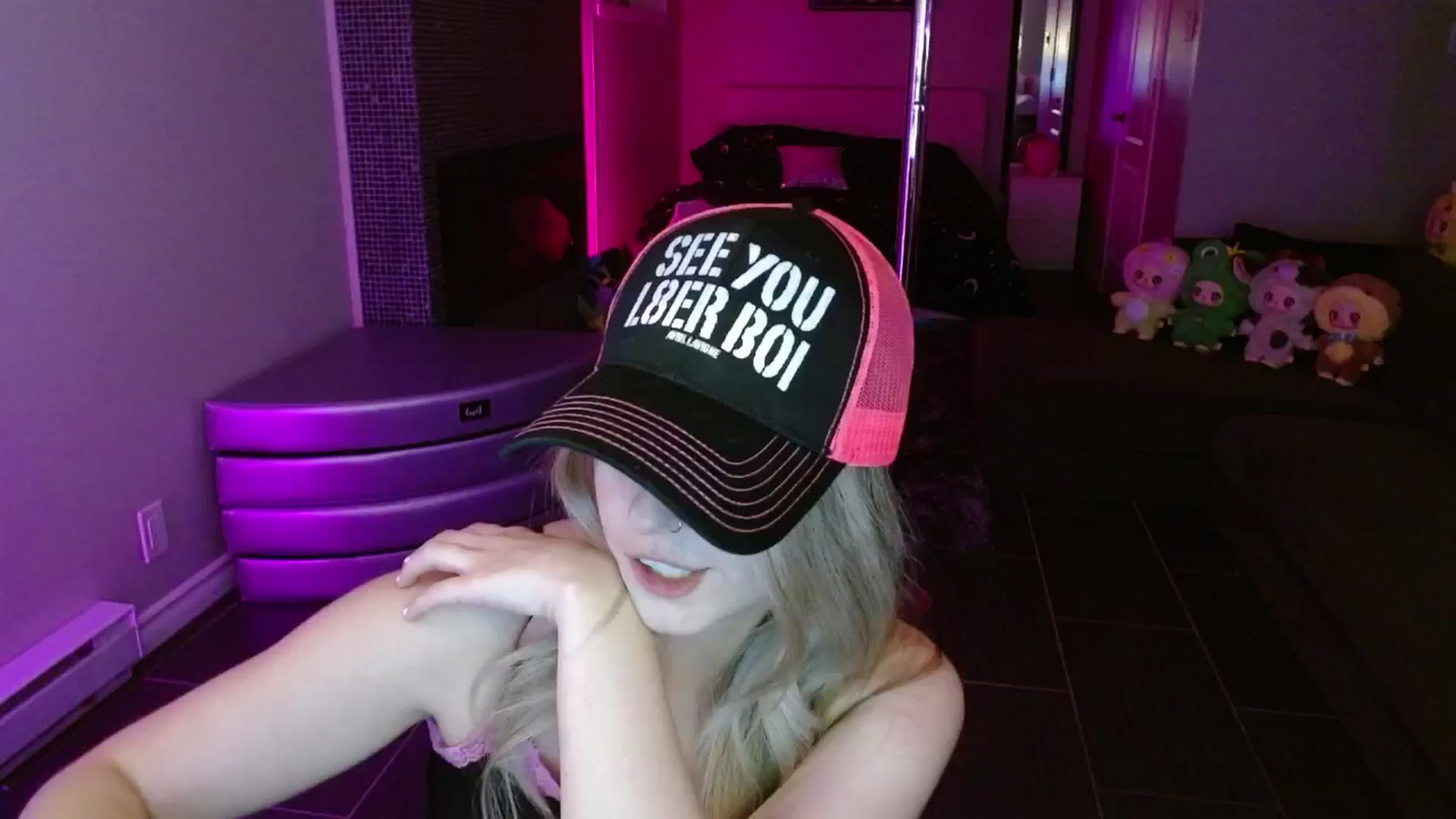 Gallery image thumbnail from Serafina's myfreecams stream on, 06/21/2025, 05:16 image 12 of 20