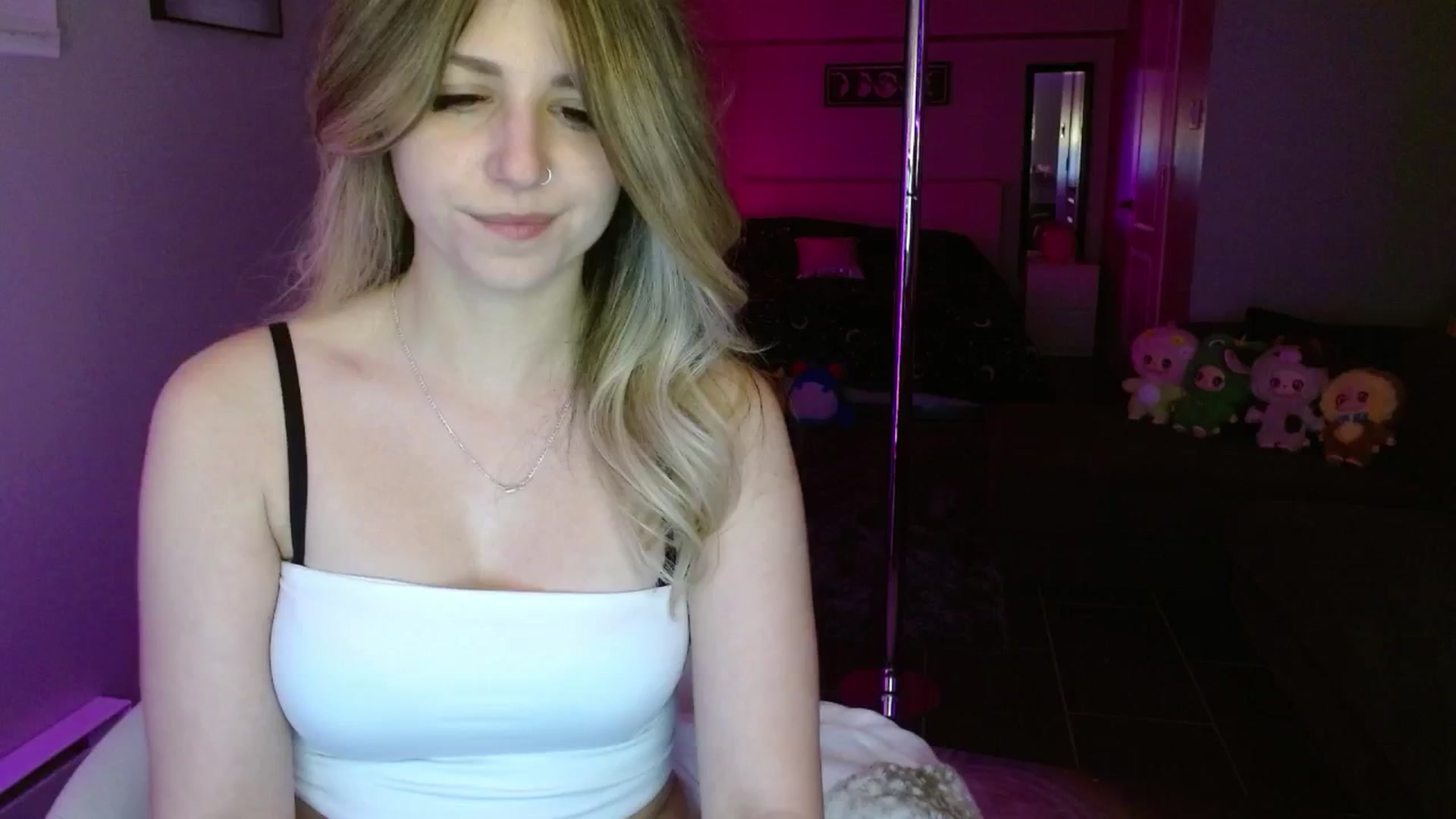 Gallery image thumbnail from Serafina's myfreecams stream on, 06/29/2025, 07:24 image 12 of 20