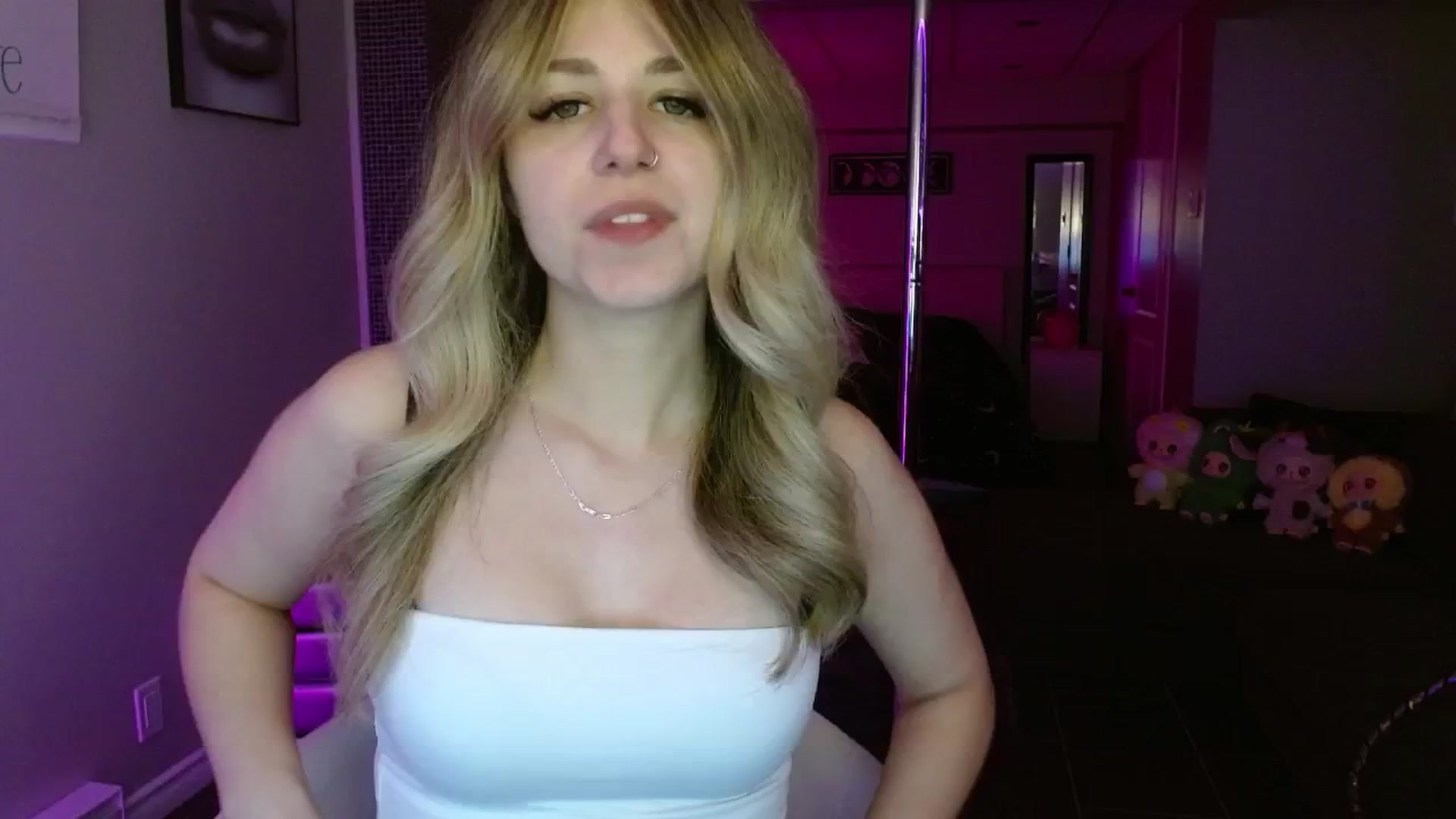 Gallery image thumbnail from Serafina's myfreecams stream on, 06/29/2025, 07:24 image 1 of 20