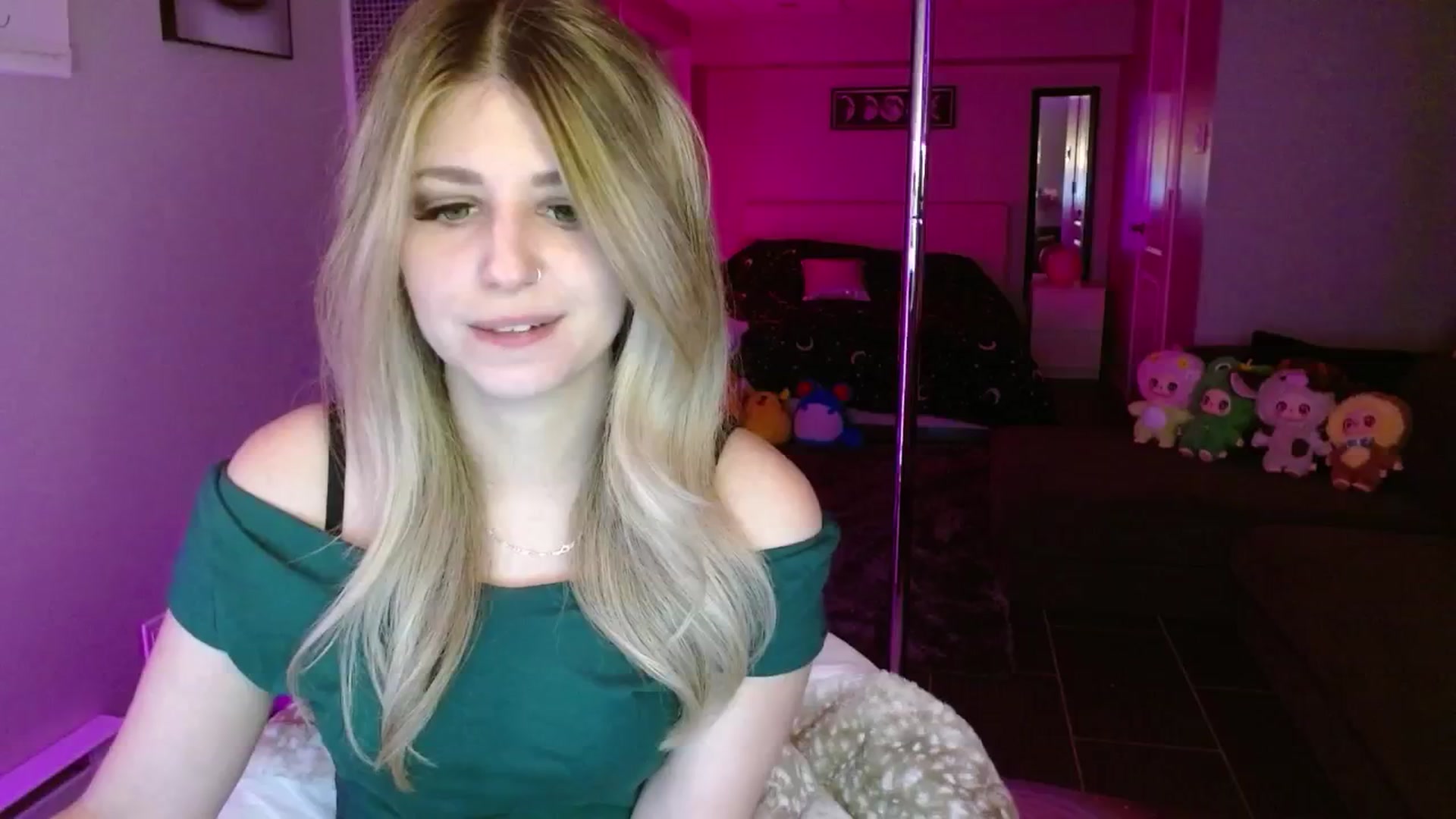 Gallery image thumbnail from Serafina's myfreecams stream on, 06/30/2025, 04:41 image 11 of 20