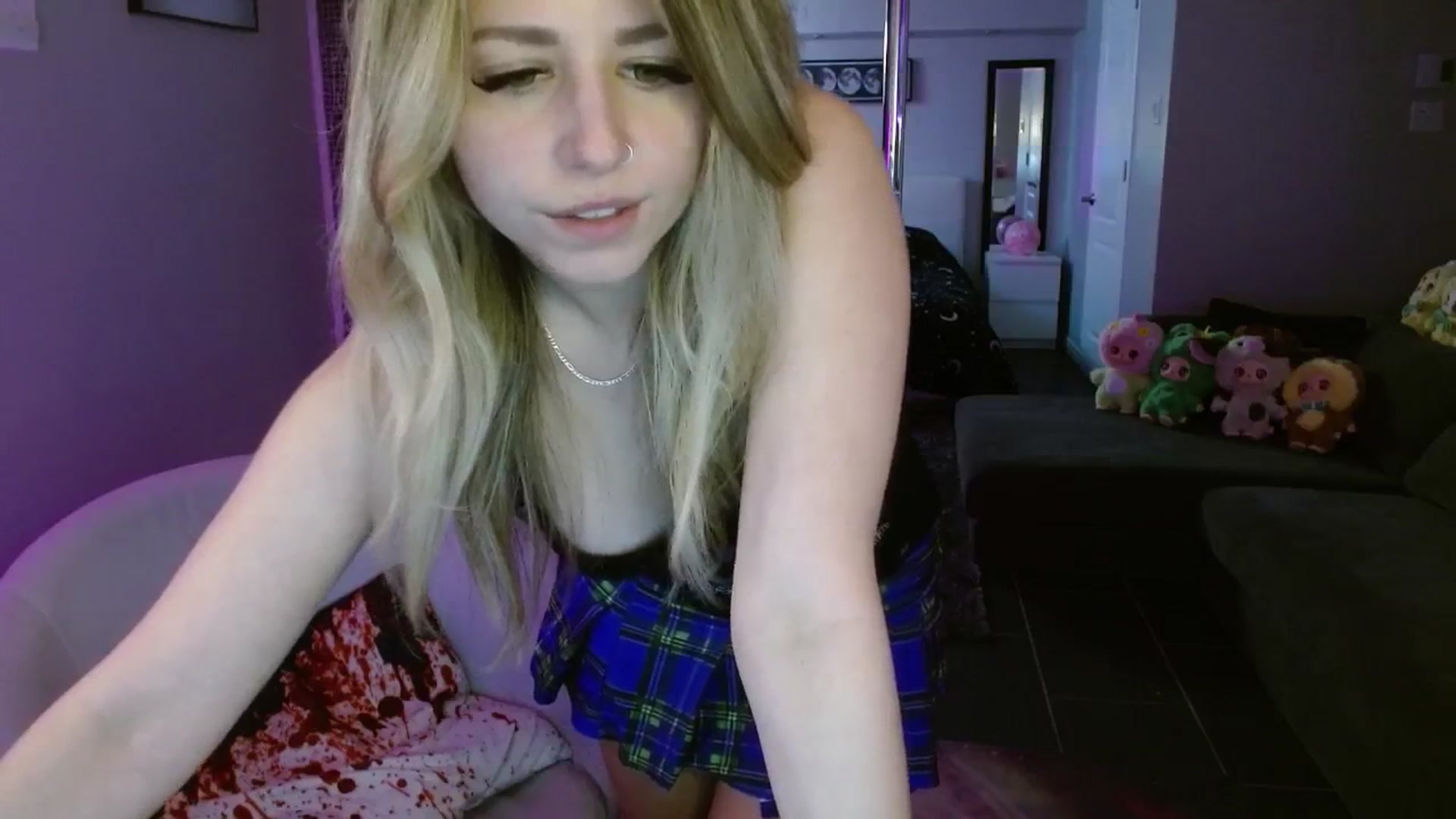 Gallery image thumbnail from Serafina's myfreecams stream on, 07/03/2025, 23:38 image 18 of 20