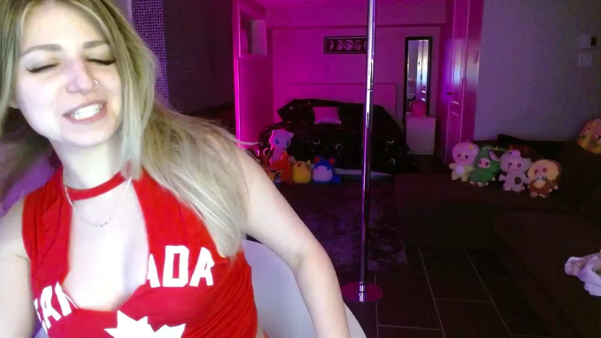Gallery image thumbnail from Serafina's myfreecams stream on, 07/05/2025, 06:20 image 12 of 20