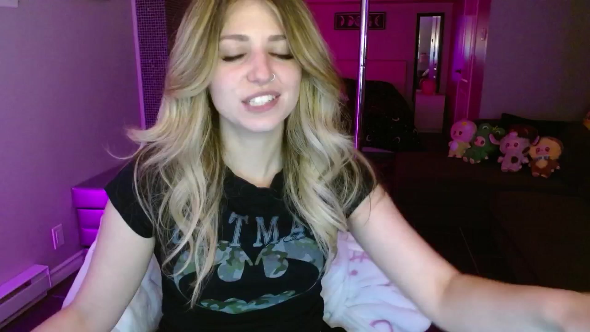 Gallery image thumbnail from Serafina's myfreecams stream on, 07/09/2025, 05:34 image 20 of 20