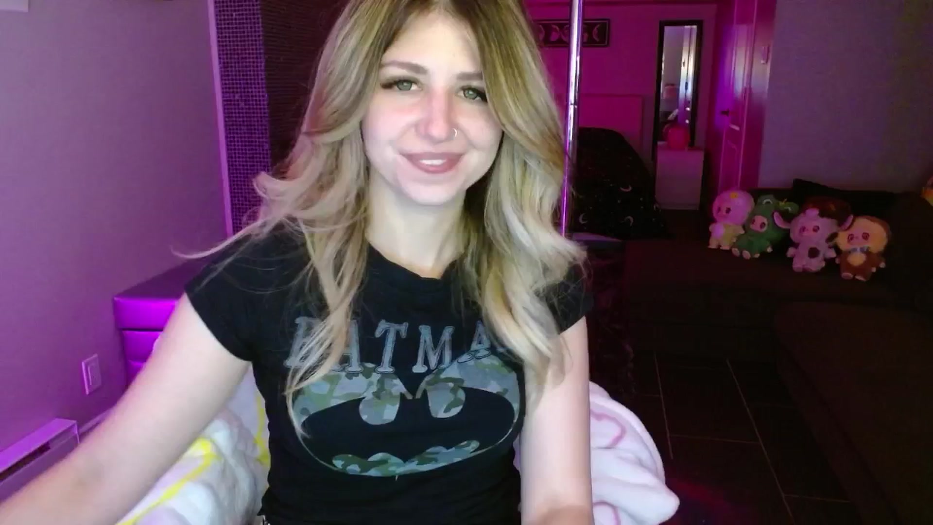 Gallery image thumbnail from Serafina's myfreecams stream on, 07/09/2025, 05:34 image 19 of 20