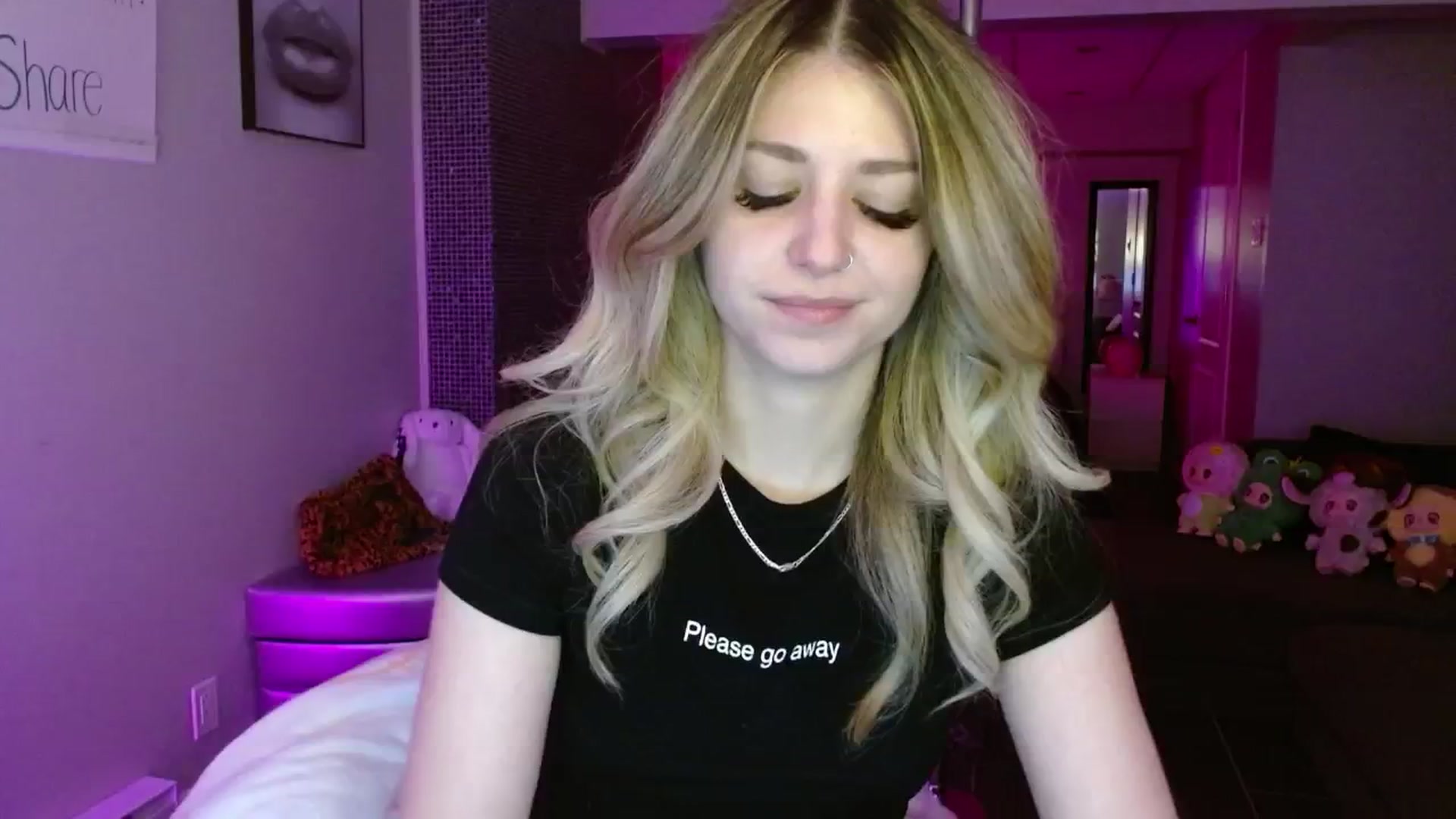Gallery image thumbnail from Serafina's myfreecams stream on, 07/11/2025, 03:55 image 6 of 20