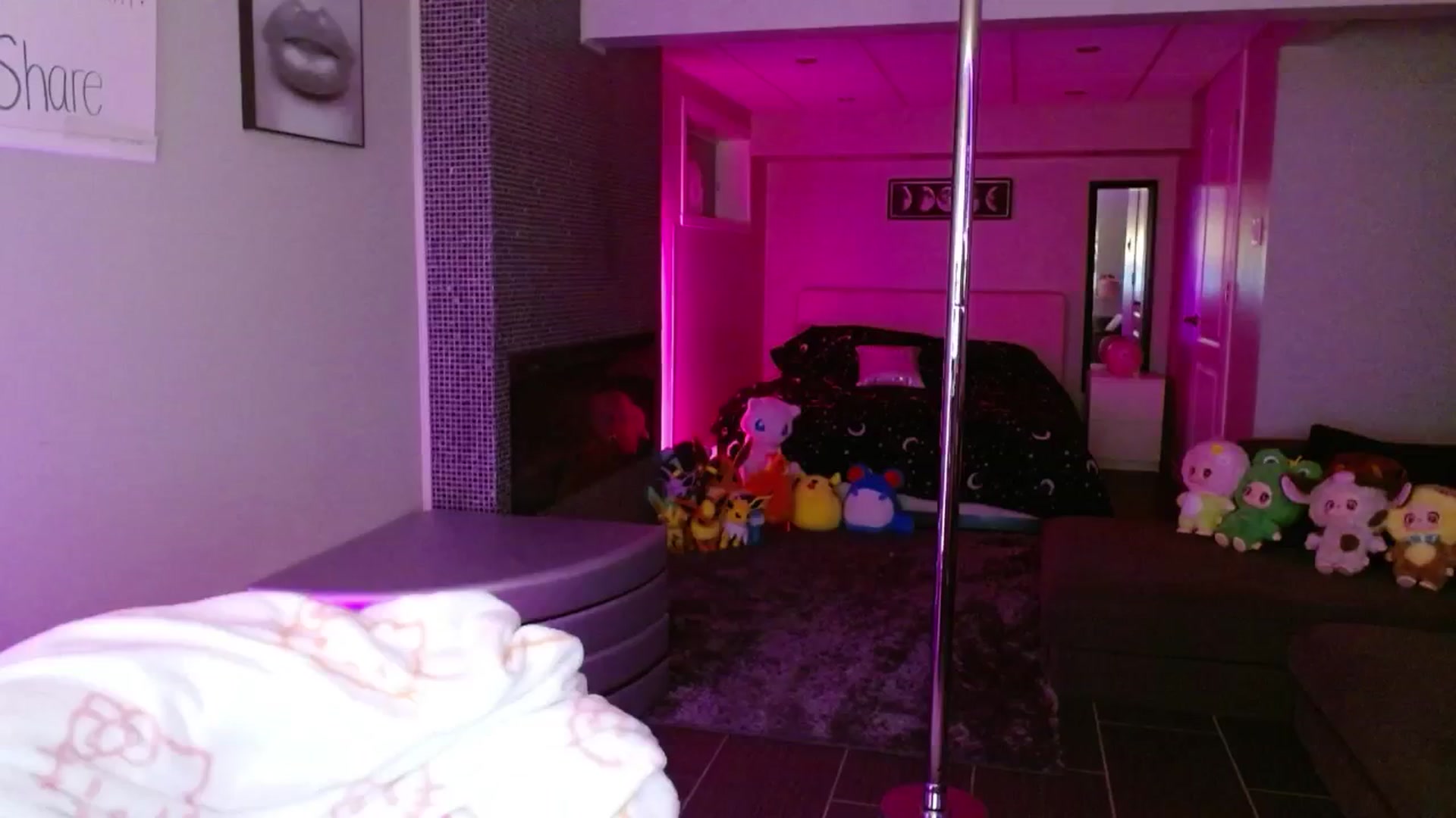 Gallery image thumbnail from Serafina's myfreecams stream on, 07/11/2025, 03:55 image 3 of 20