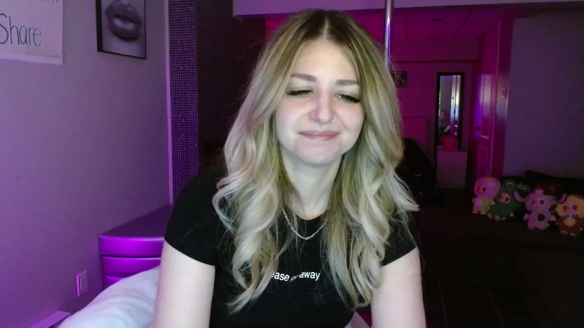Gallery image thumbnail from Serafina's myfreecams stream on, 07/11/2025, 03:55 image 11 of 20