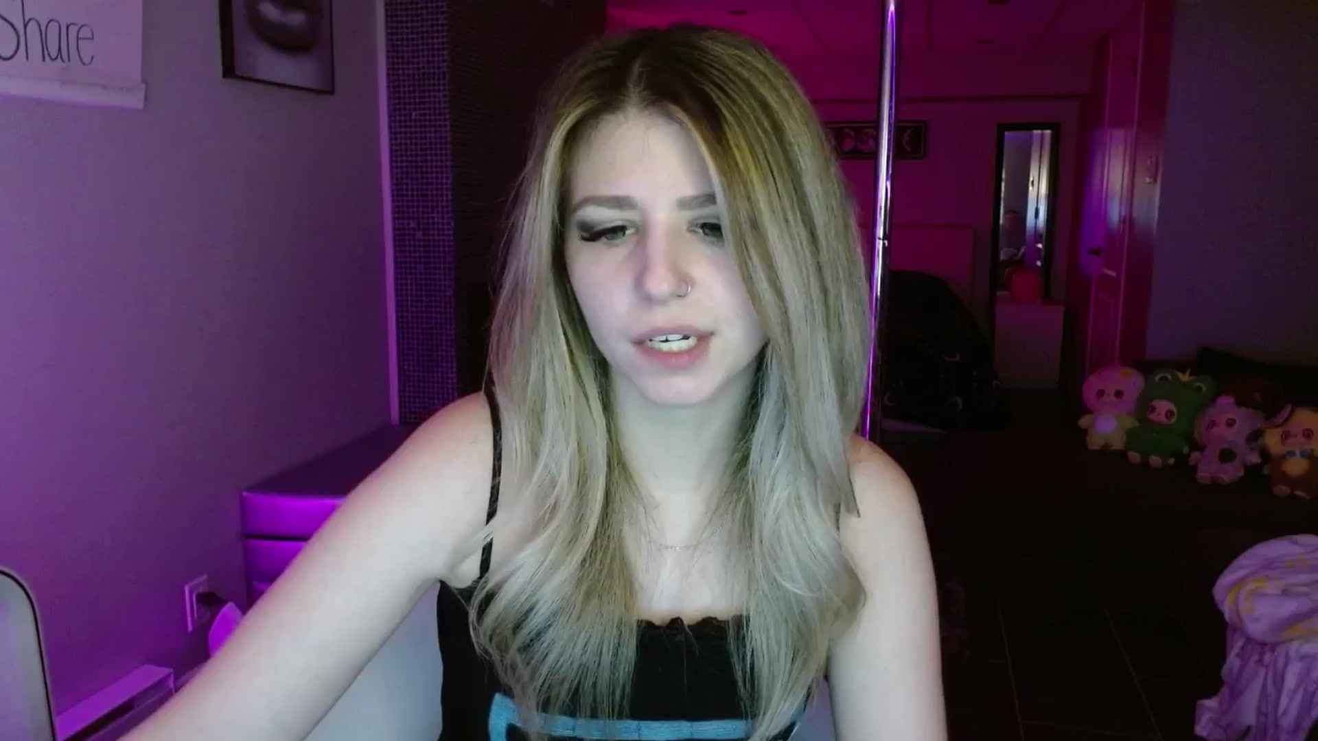 Gallery image thumbnail from Serafina's myfreecams stream on, 07/14/2025, 03:39 image 18 of 20