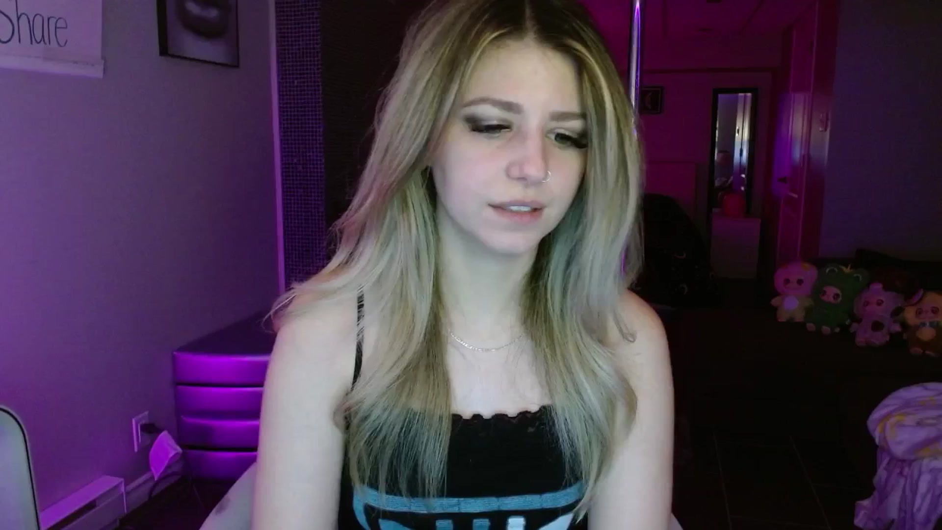 Gallery image thumbnail from Serafina's myfreecams stream on, 07/14/2025, 03:39 image 11 of 20